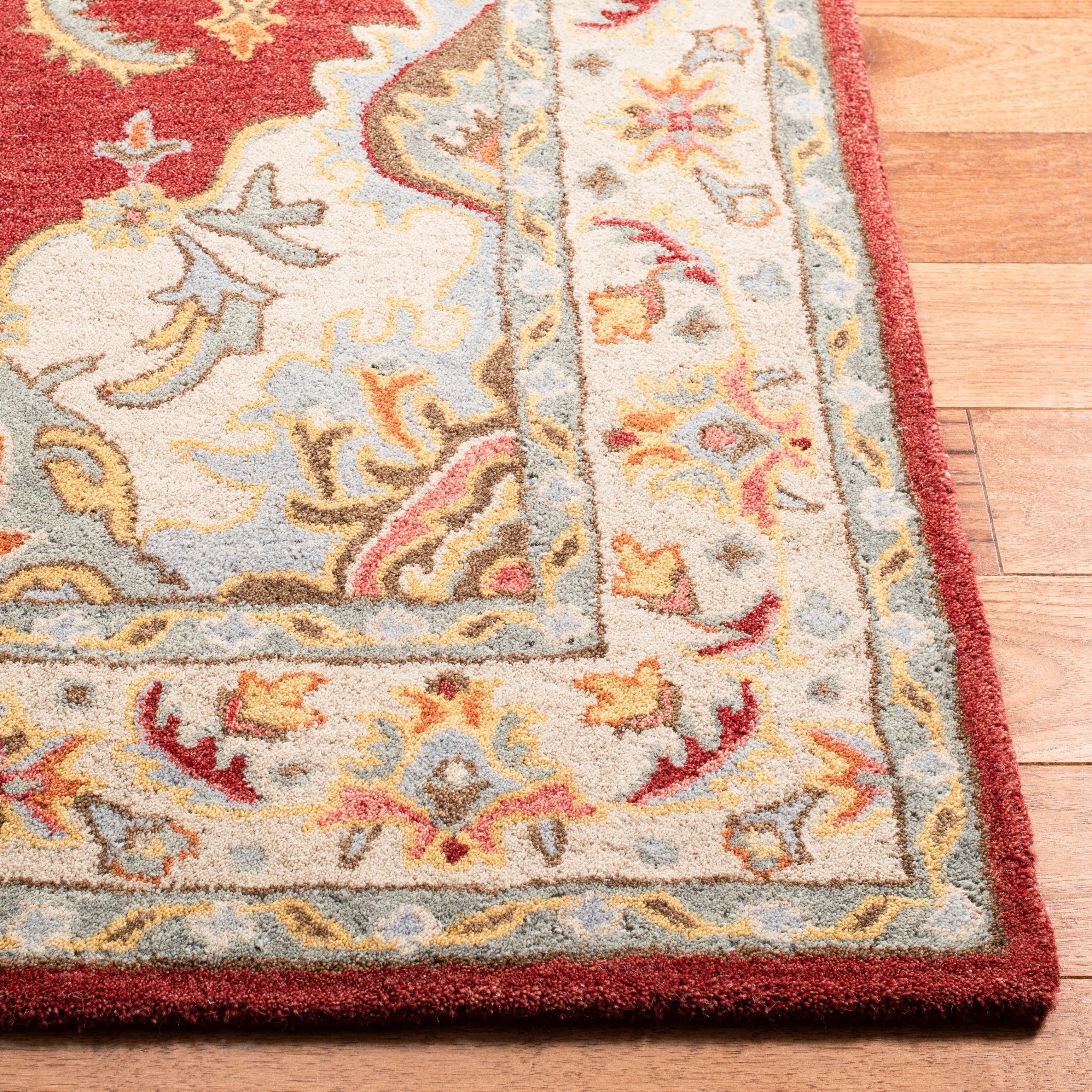 SAFAVIEH Handmade Antiquity Hillie Traditional Wool Rug