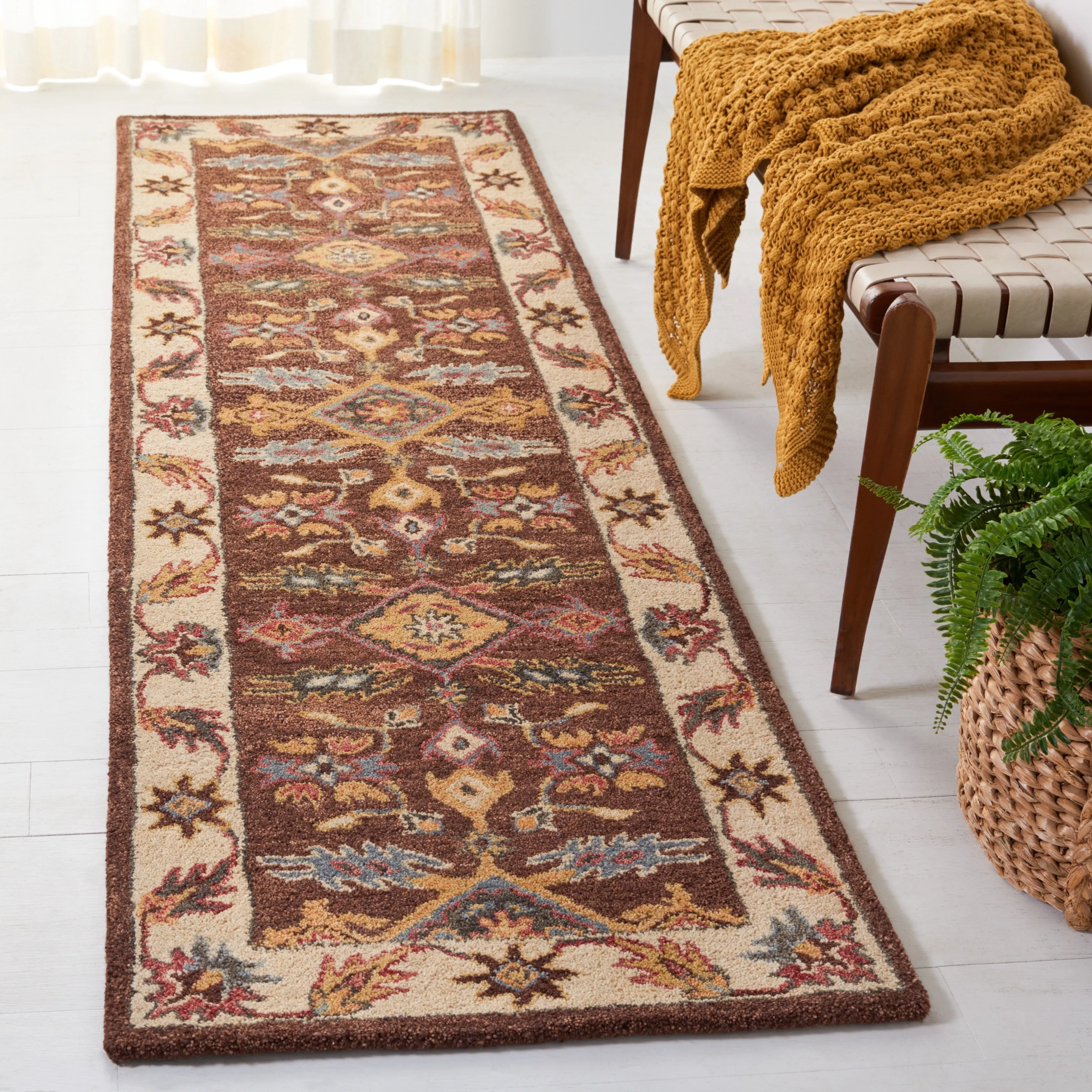 SAFAVIEH Handmade Antiquity Jozsi Traditional Oriental Wool Rug