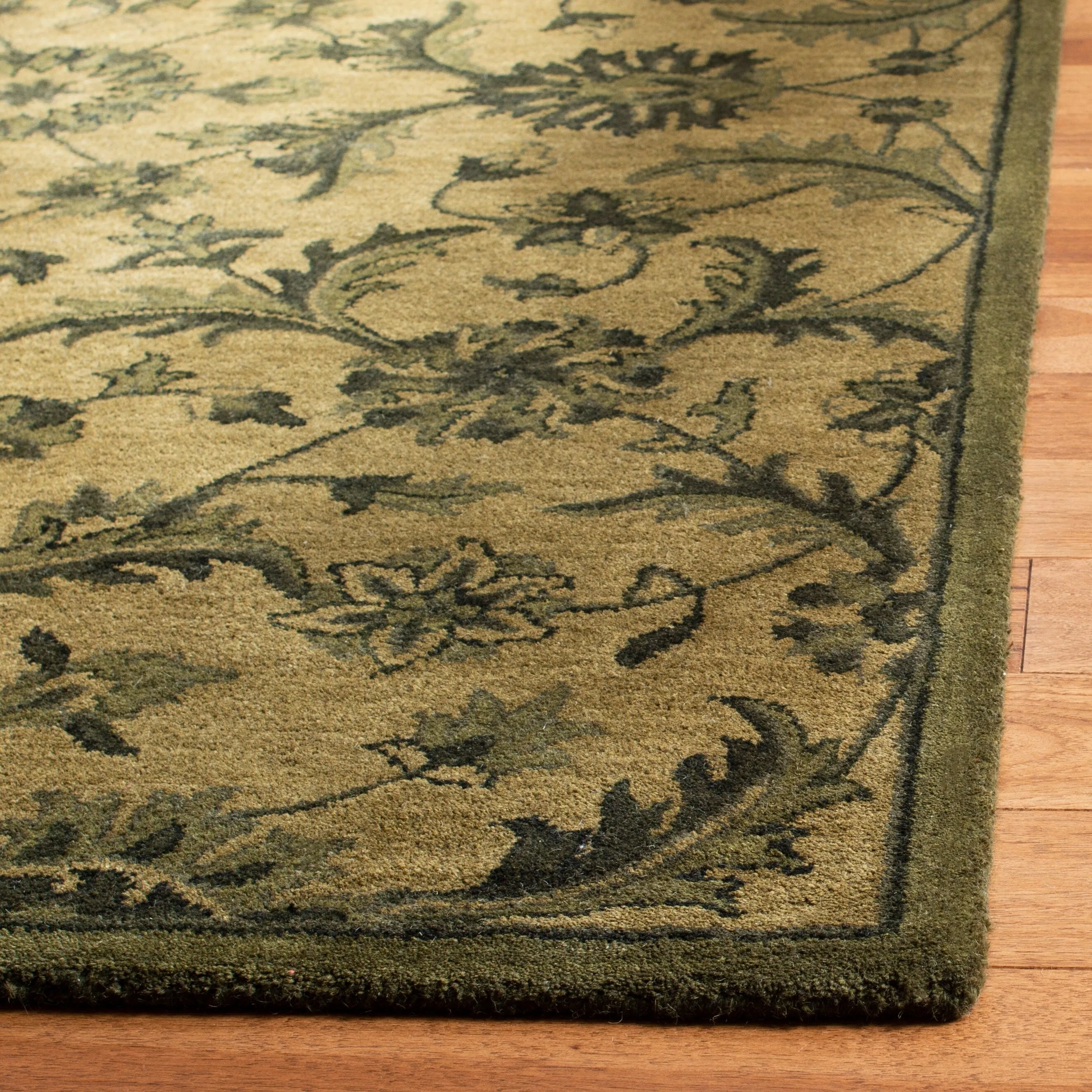 SAFAVIEH Handmade Antiquity Rukija Traditional Oriental Wool Rug