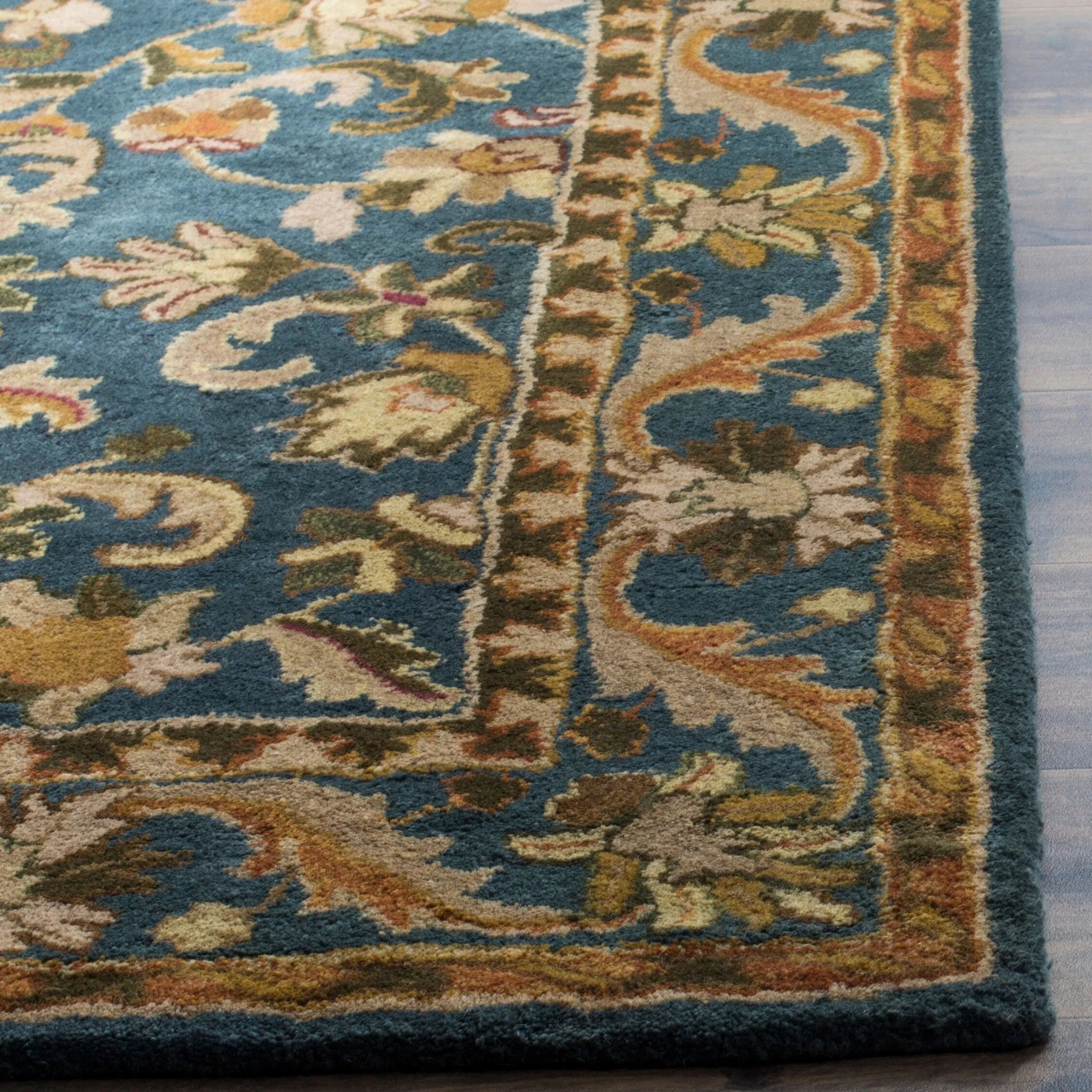 SAFAVIEH Handmade Antiquity Talvikki Traditional Oriental Wool Rug