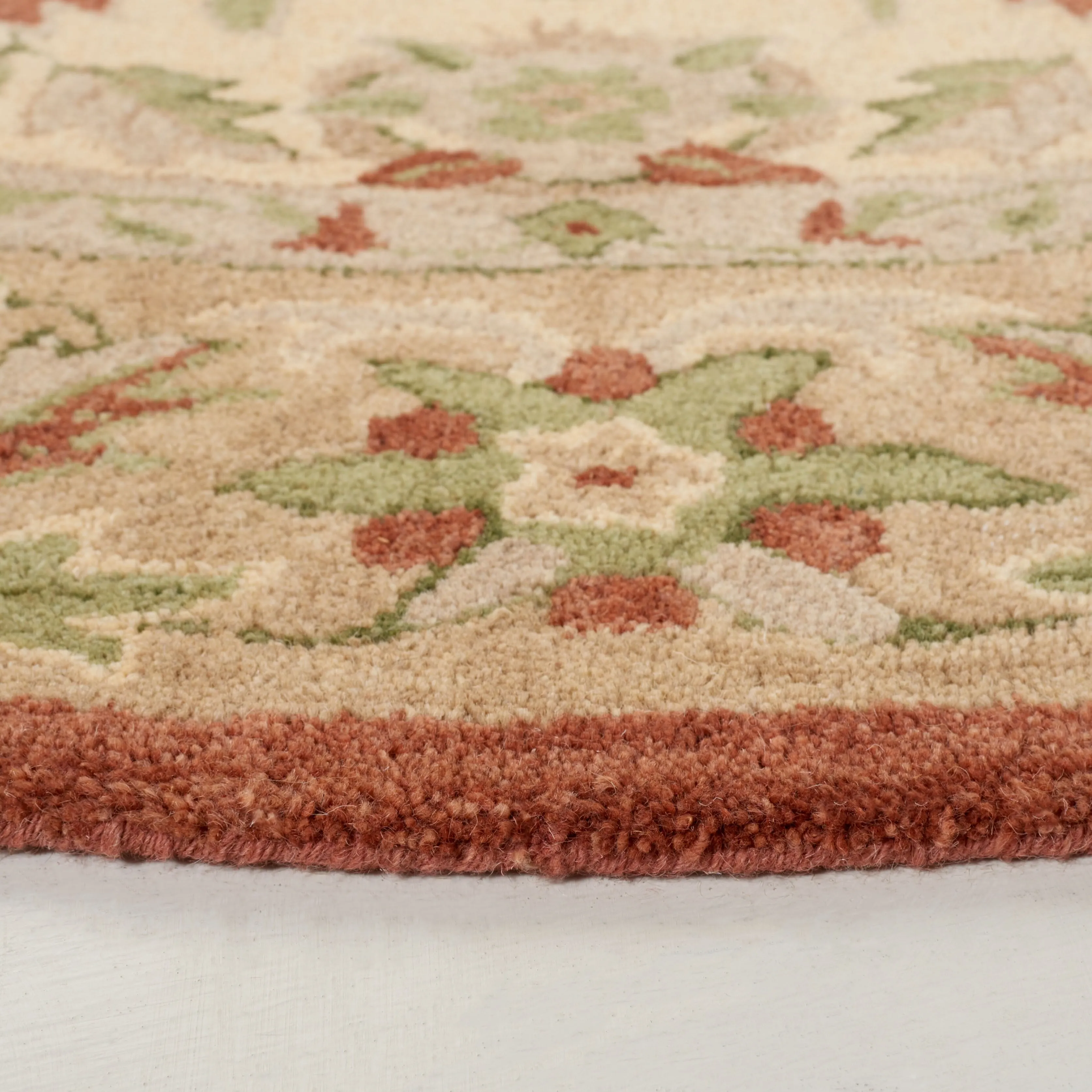SAFAVIEH Handmade Antiquity Varvara Oriental Wool Rug