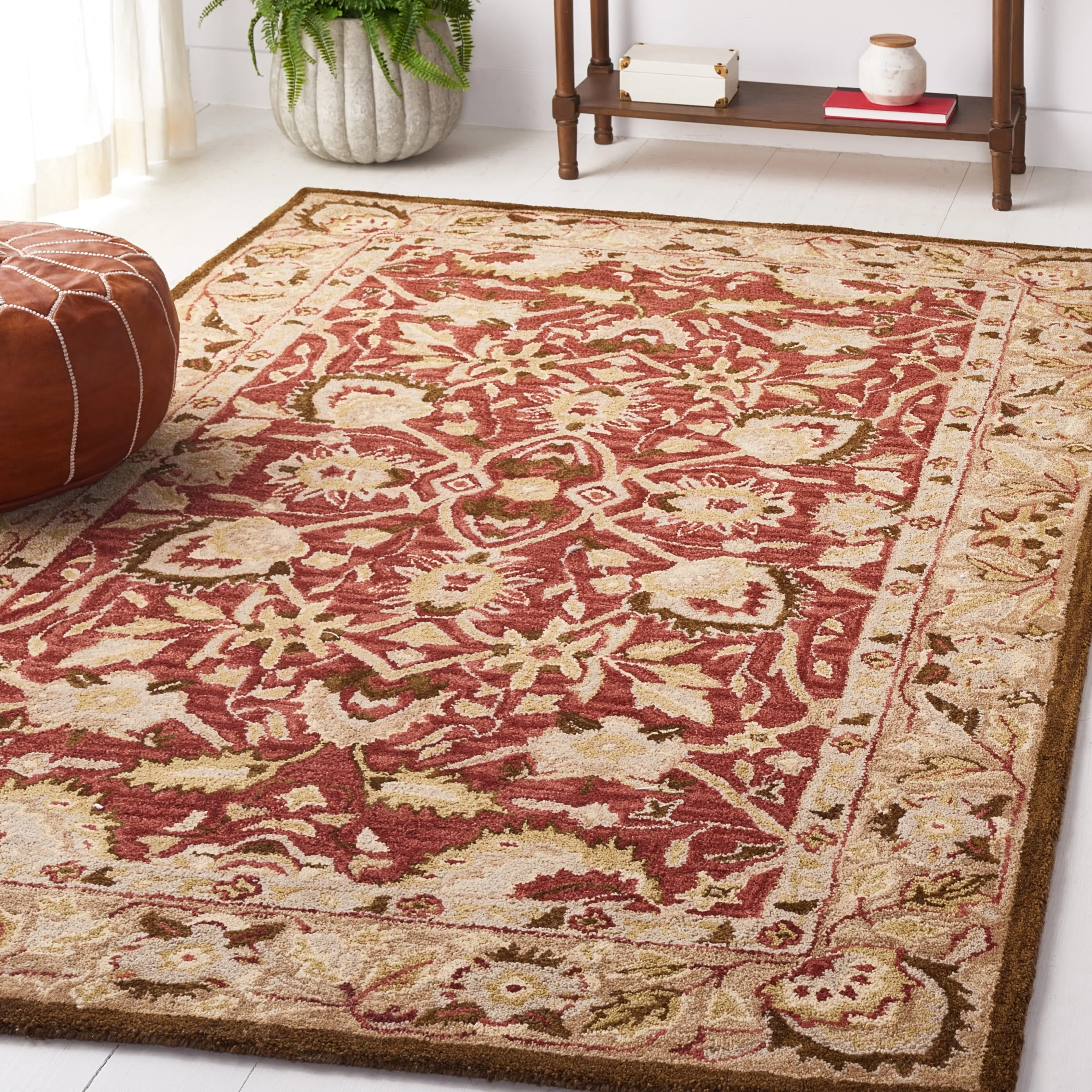 SAFAVIEH Handmade Antiquity Varvara Oriental Wool Rug