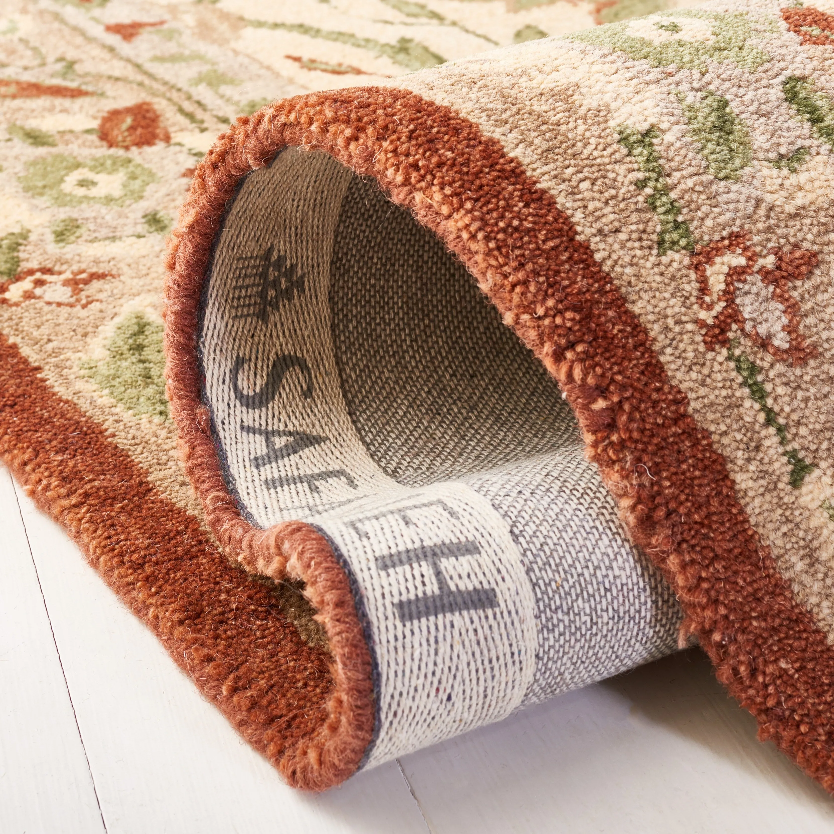SAFAVIEH Handmade Antiquity Varvara Oriental Wool Rug