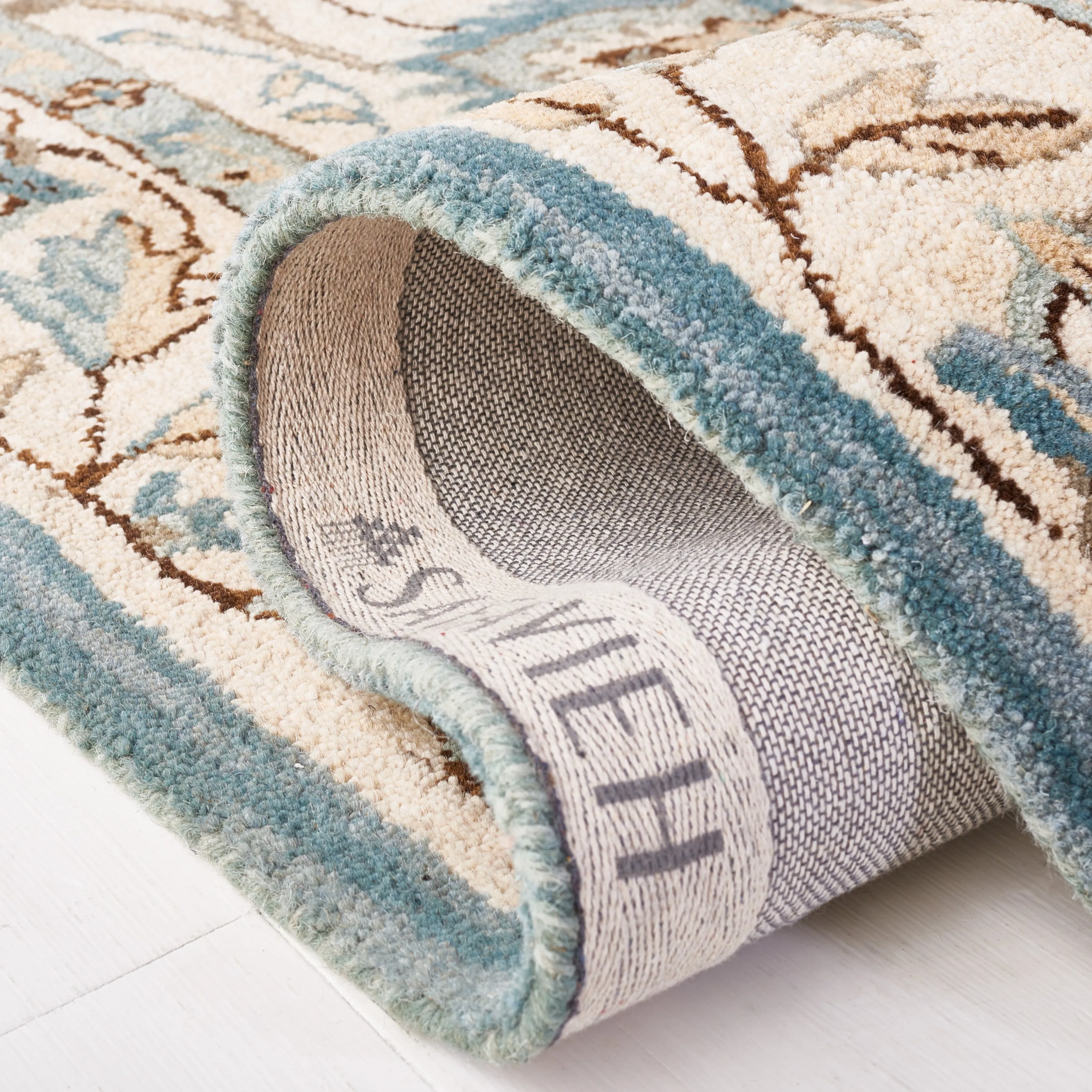 SAFAVIEH Handmade Antiquity Varvara Oriental Wool Rug