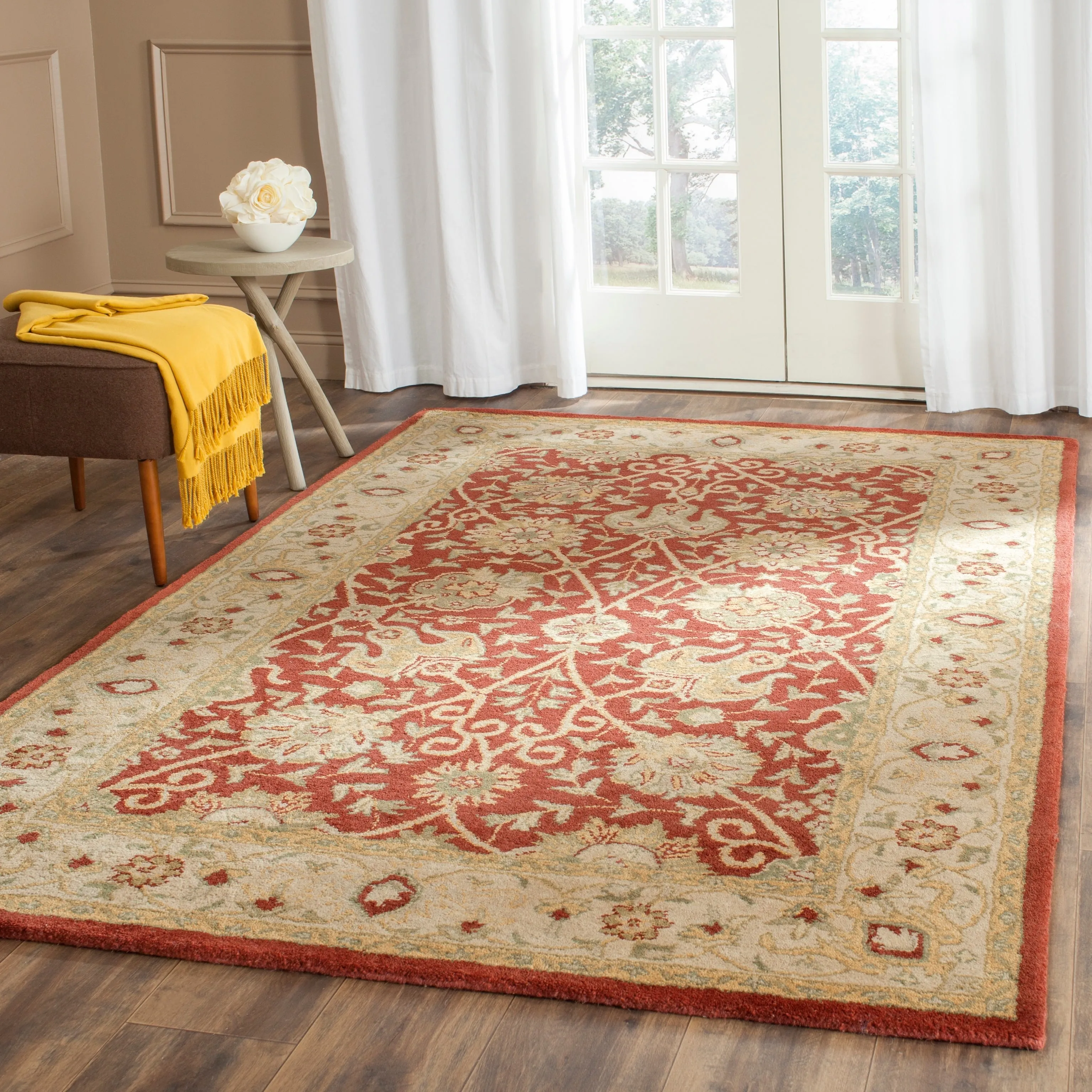 SAFAVIEH Handmade Antiquity Zurie Traditional Oriental Wool Rug