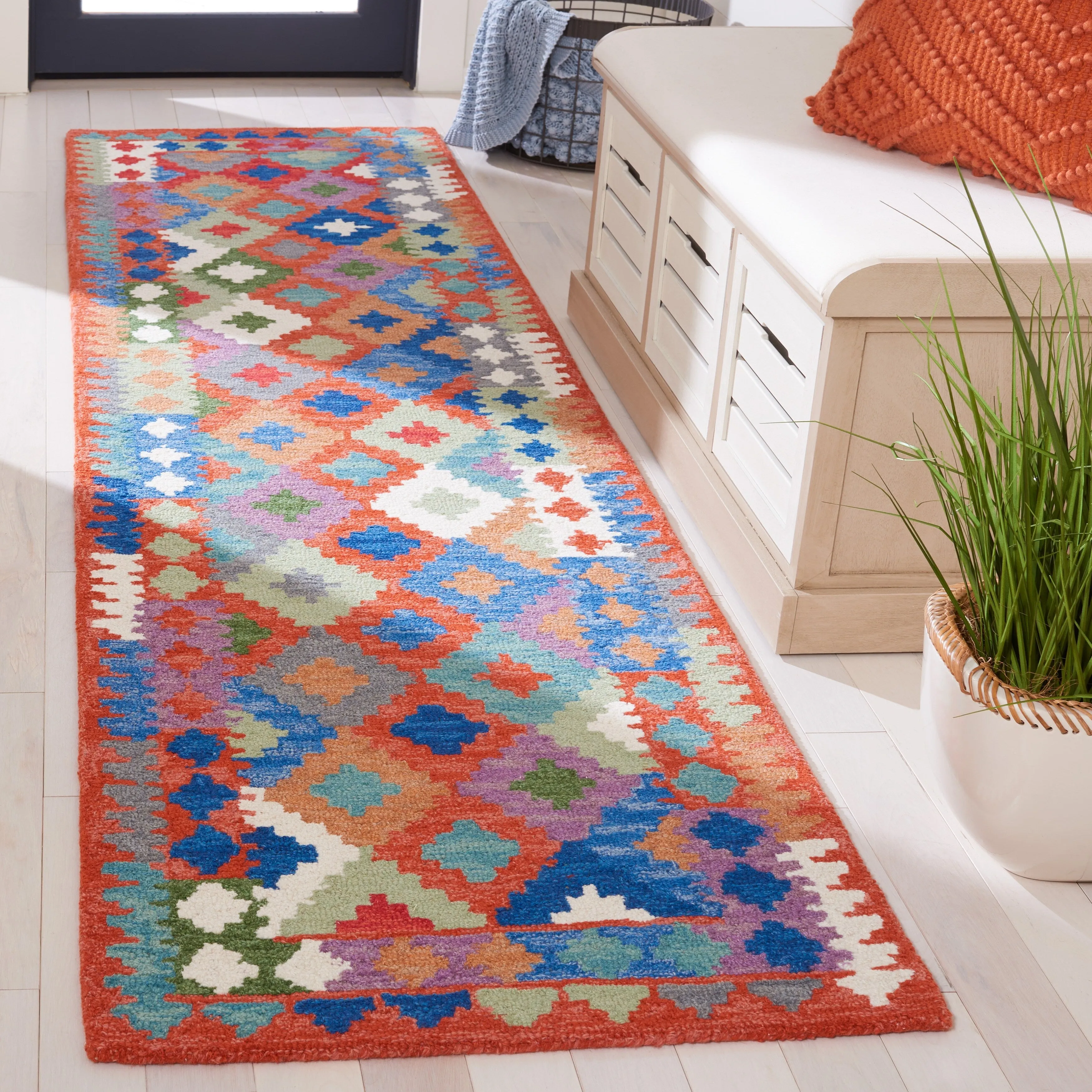 SAFAVIEH Handmade Aspen Mendushe Boho Wool Rug