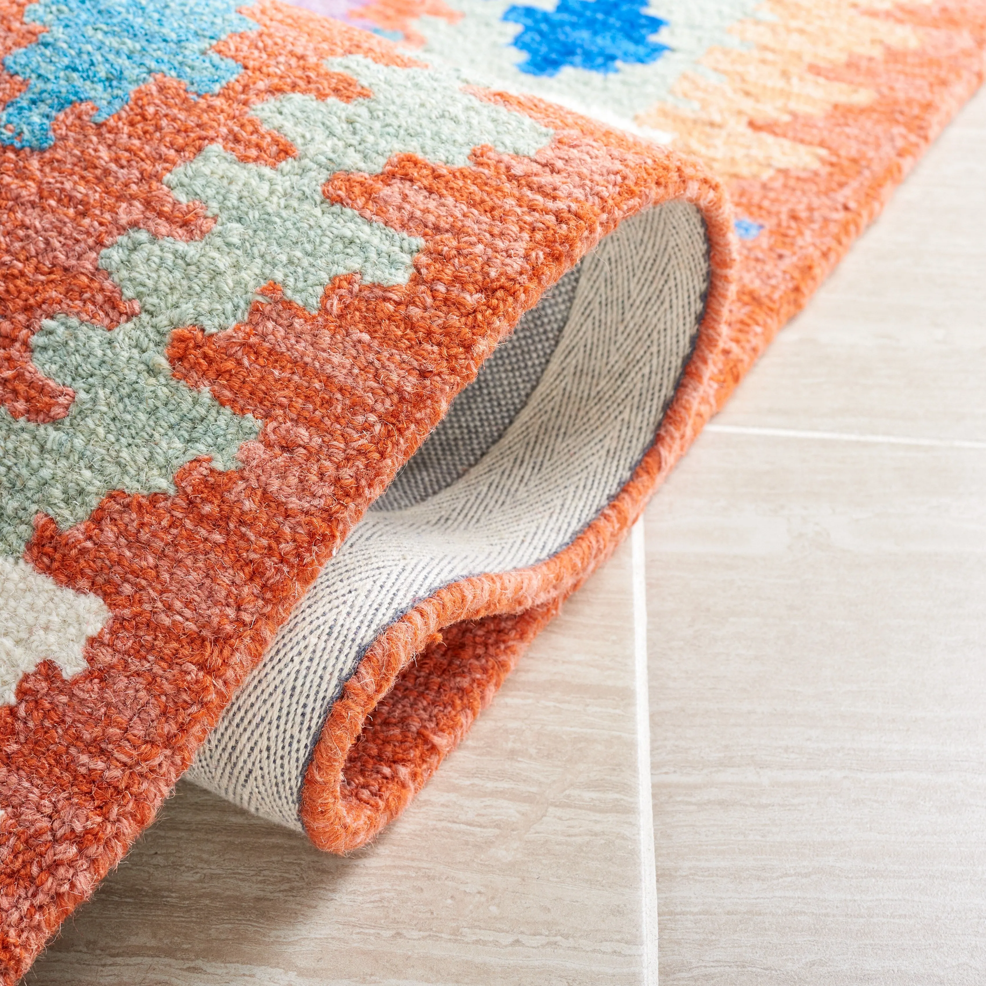 SAFAVIEH Handmade Aspen Mendushe Boho Wool Rug