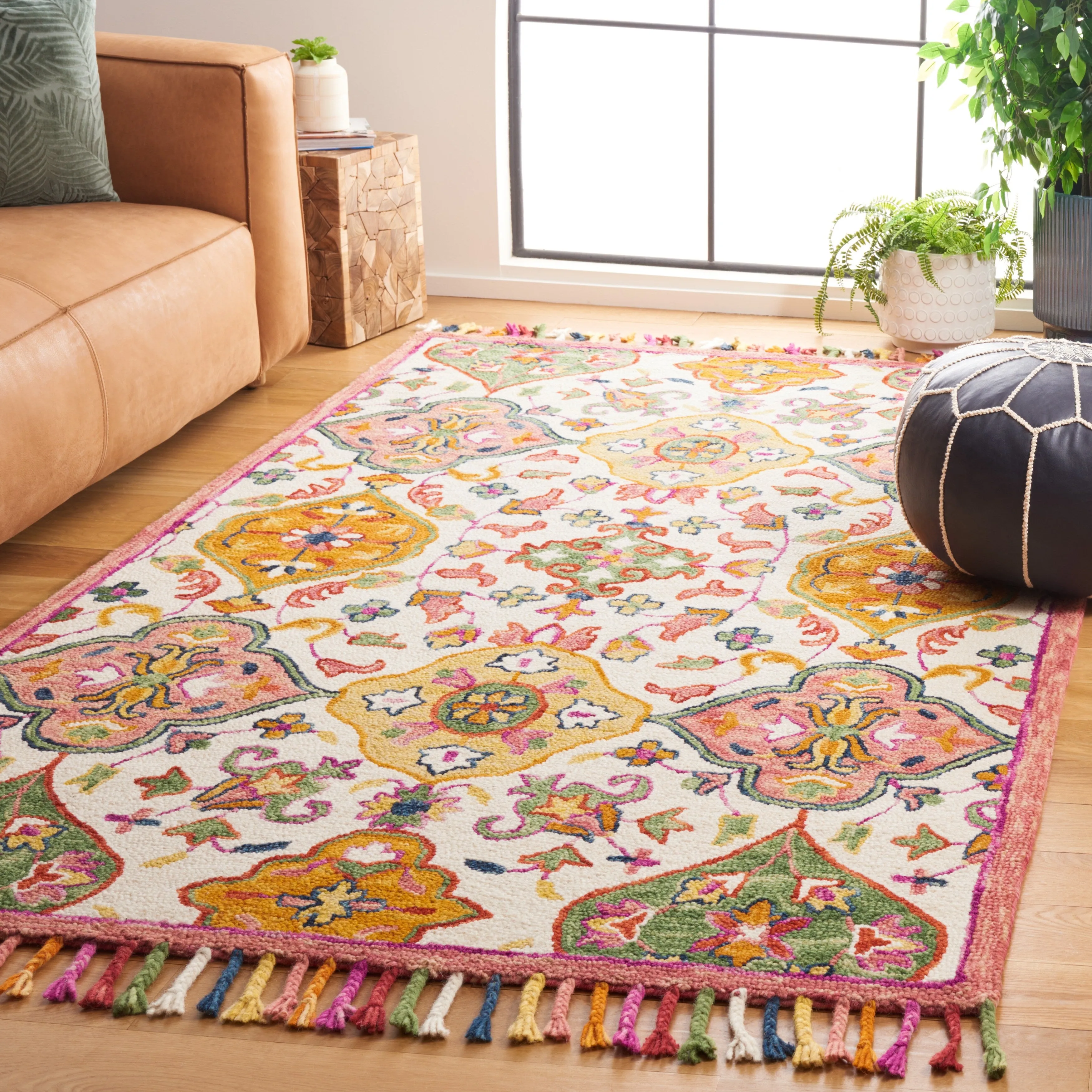 SAFAVIEH Handmade Blossom Amke Modern Floral Wool Rug
