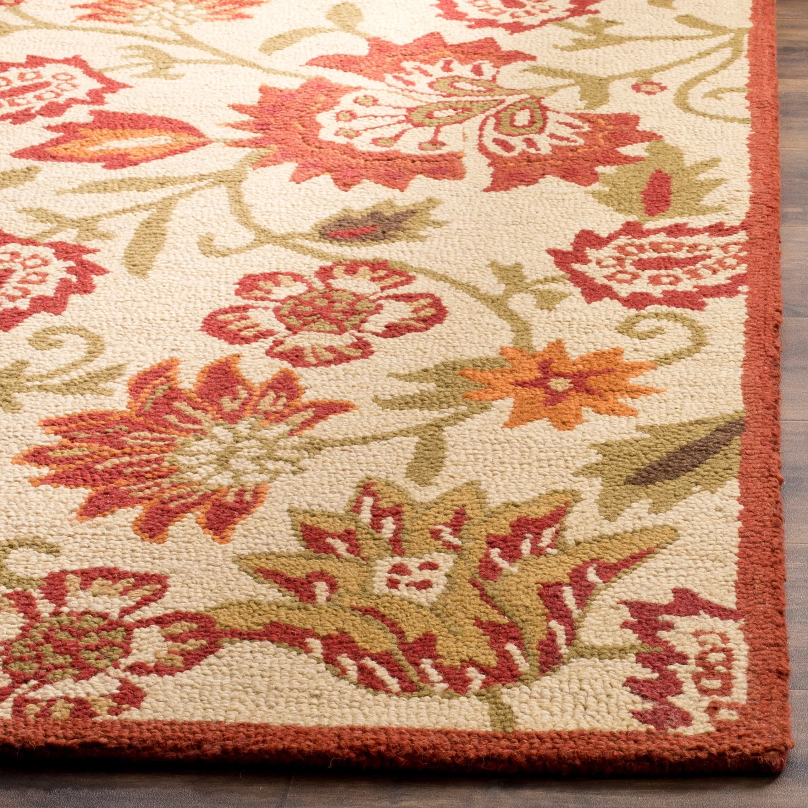 SAFAVIEH Handmade Blossom Anfisa Christene Modern Floral Wool Rug