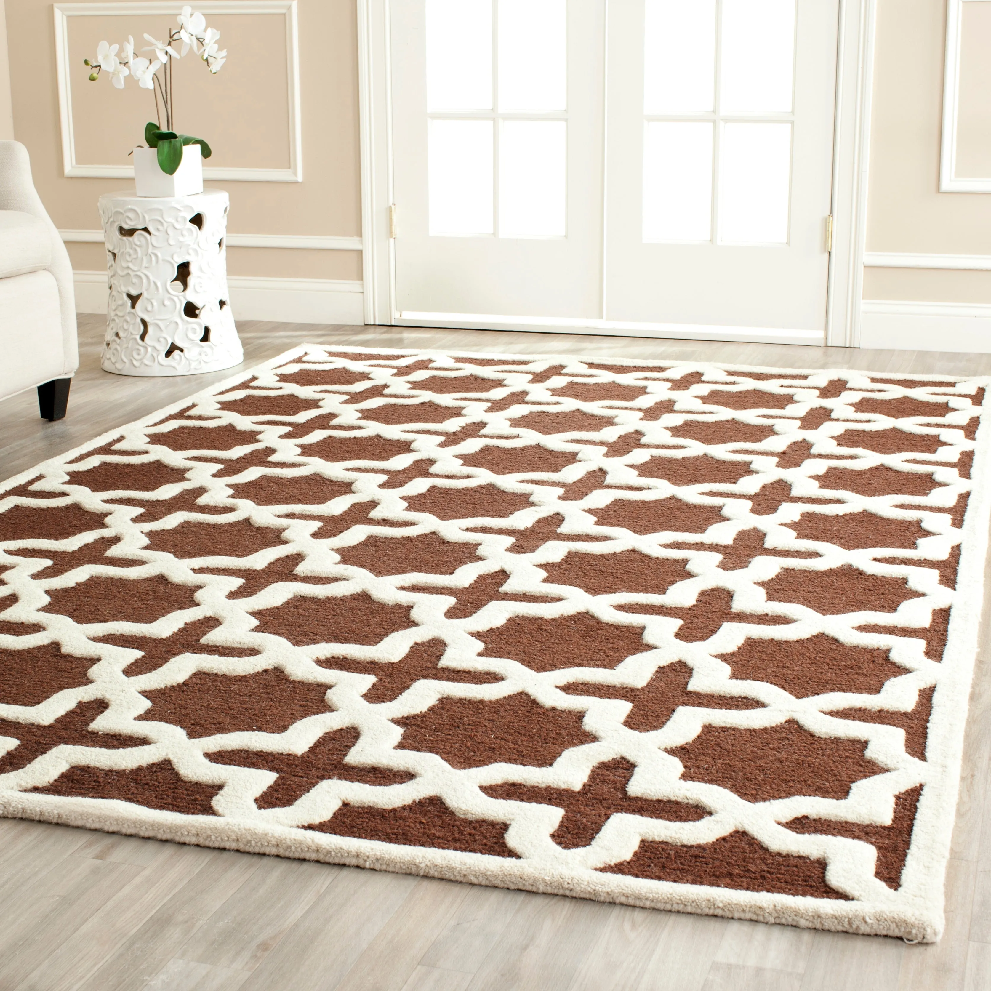 SAFAVIEH Handmade Cambridge Remedios Geometric Wool Rug