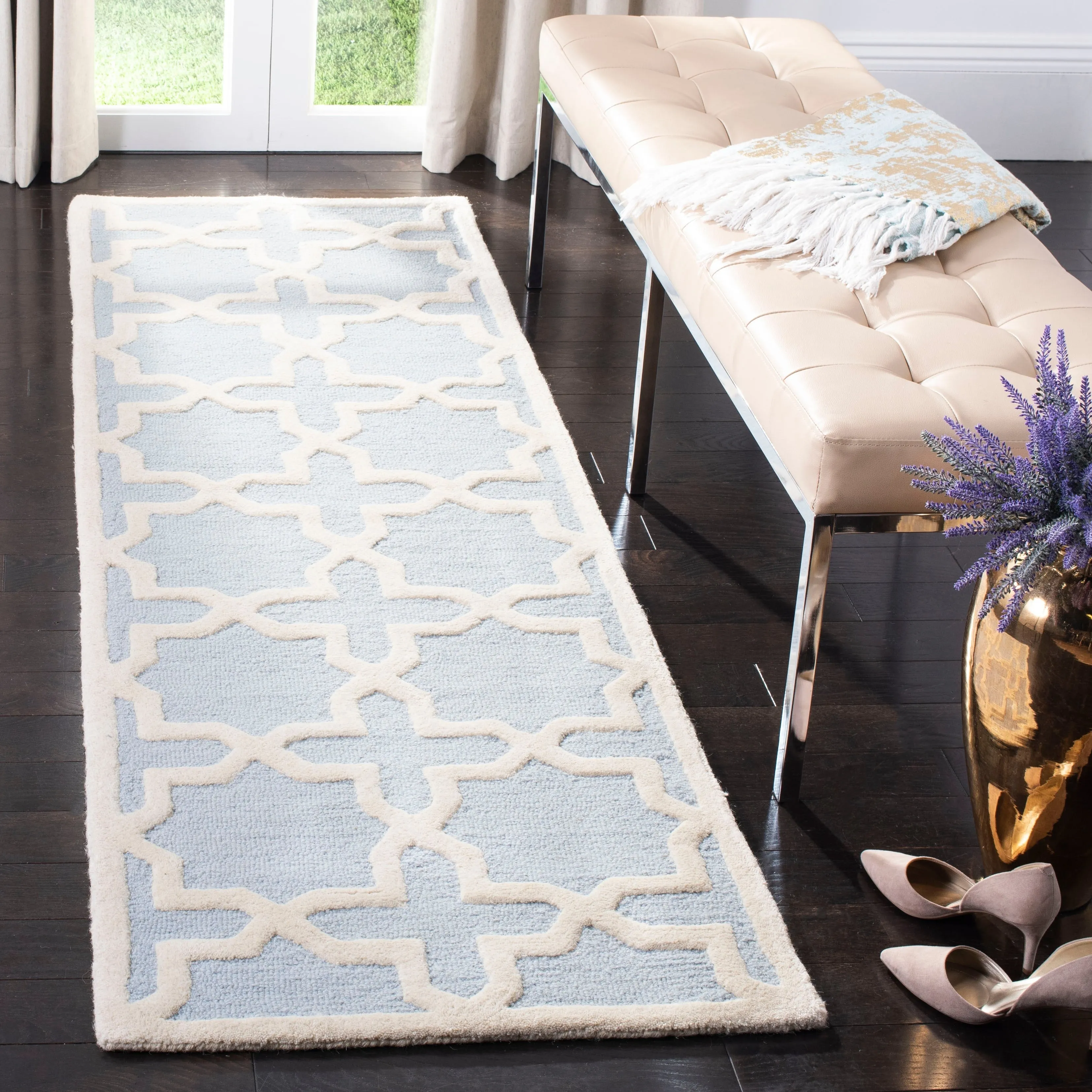 SAFAVIEH Handmade Cambridge Remedios Geometric Wool Rug