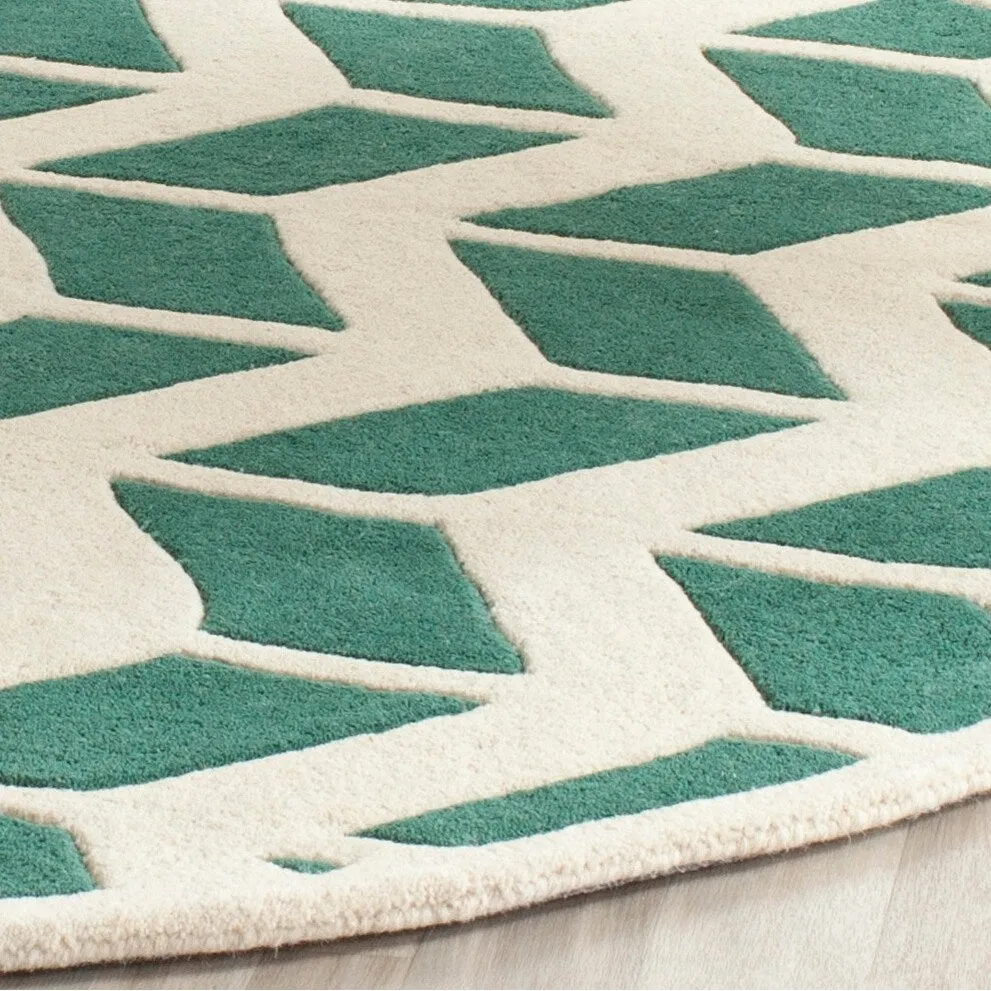 SAFAVIEH Handmade Chatham Aloyse Modern Wool Rug
