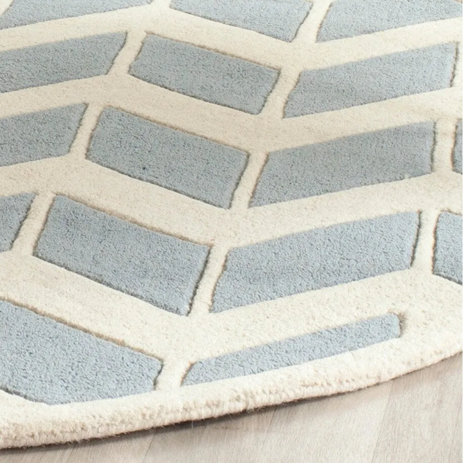 SAFAVIEH Handmade Chatham Aloyse Modern Wool Rug