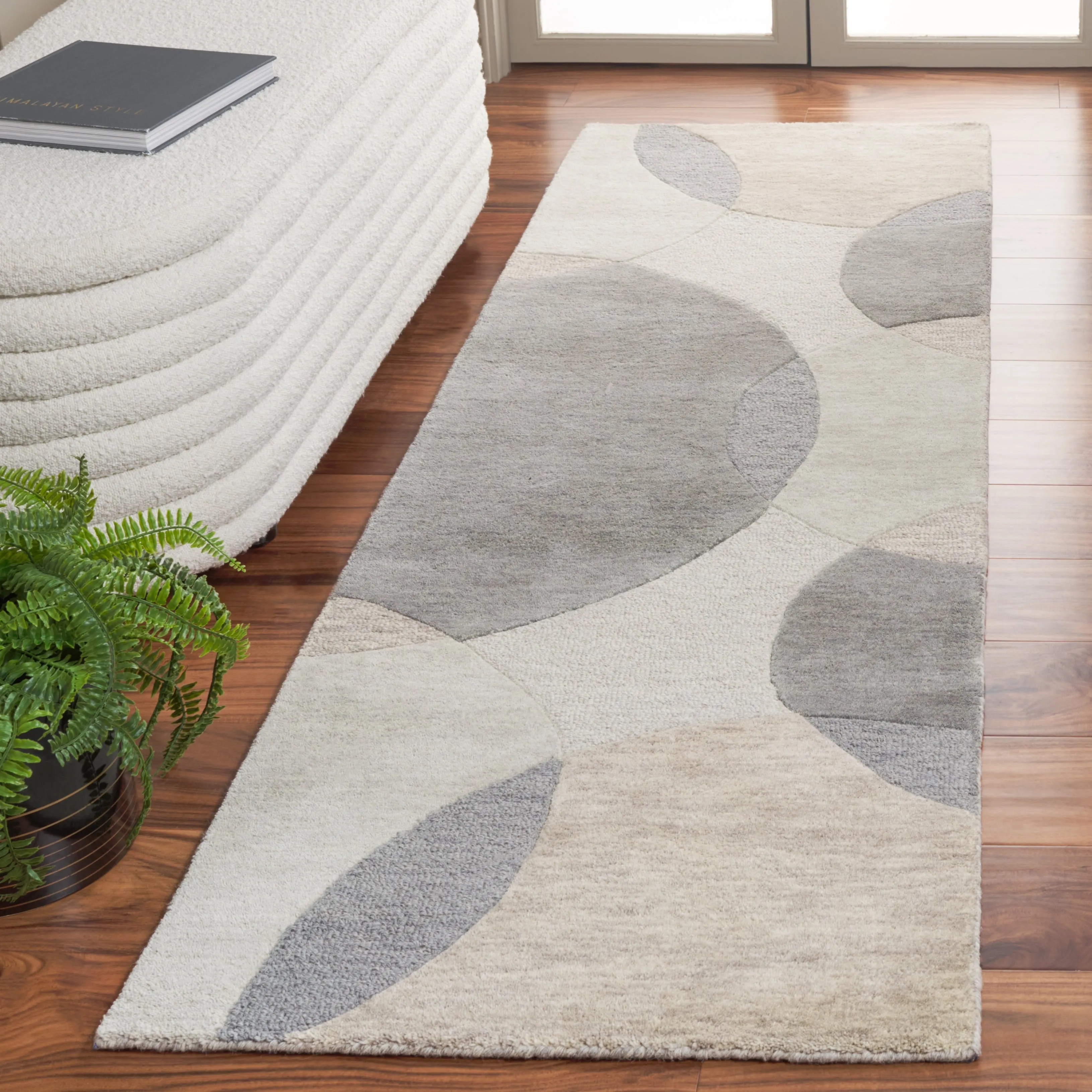 SAFAVIEH Handmade Chatham Misae Mid-Century Modern Wool Rug