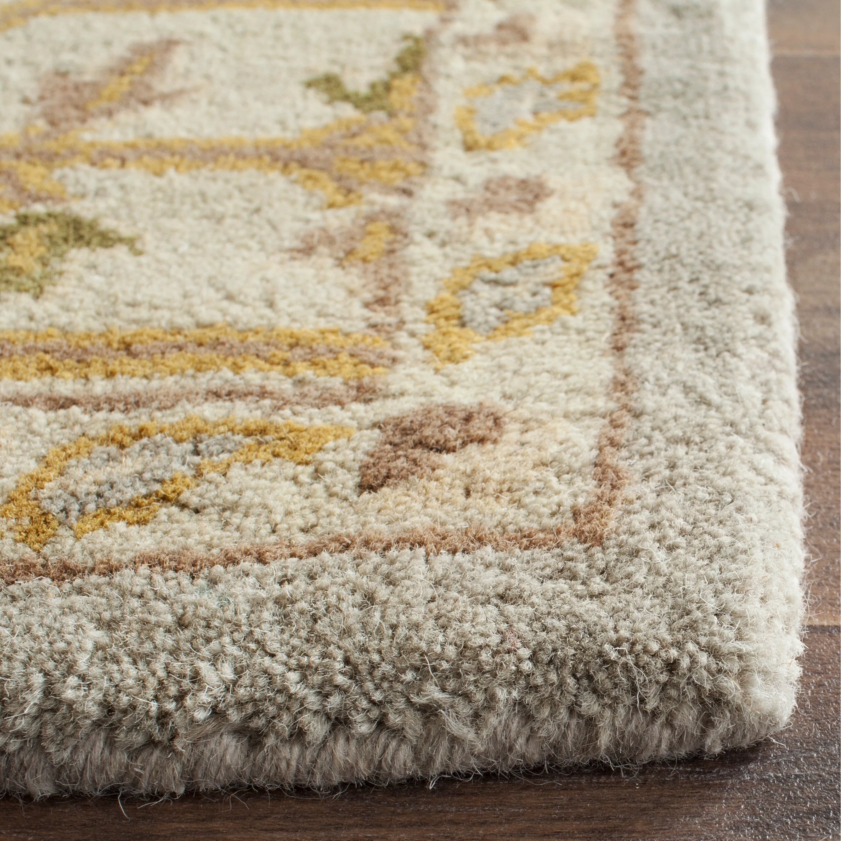 SAFAVIEH Handmade Classic Sabah Traditional Oriental Wool Rug