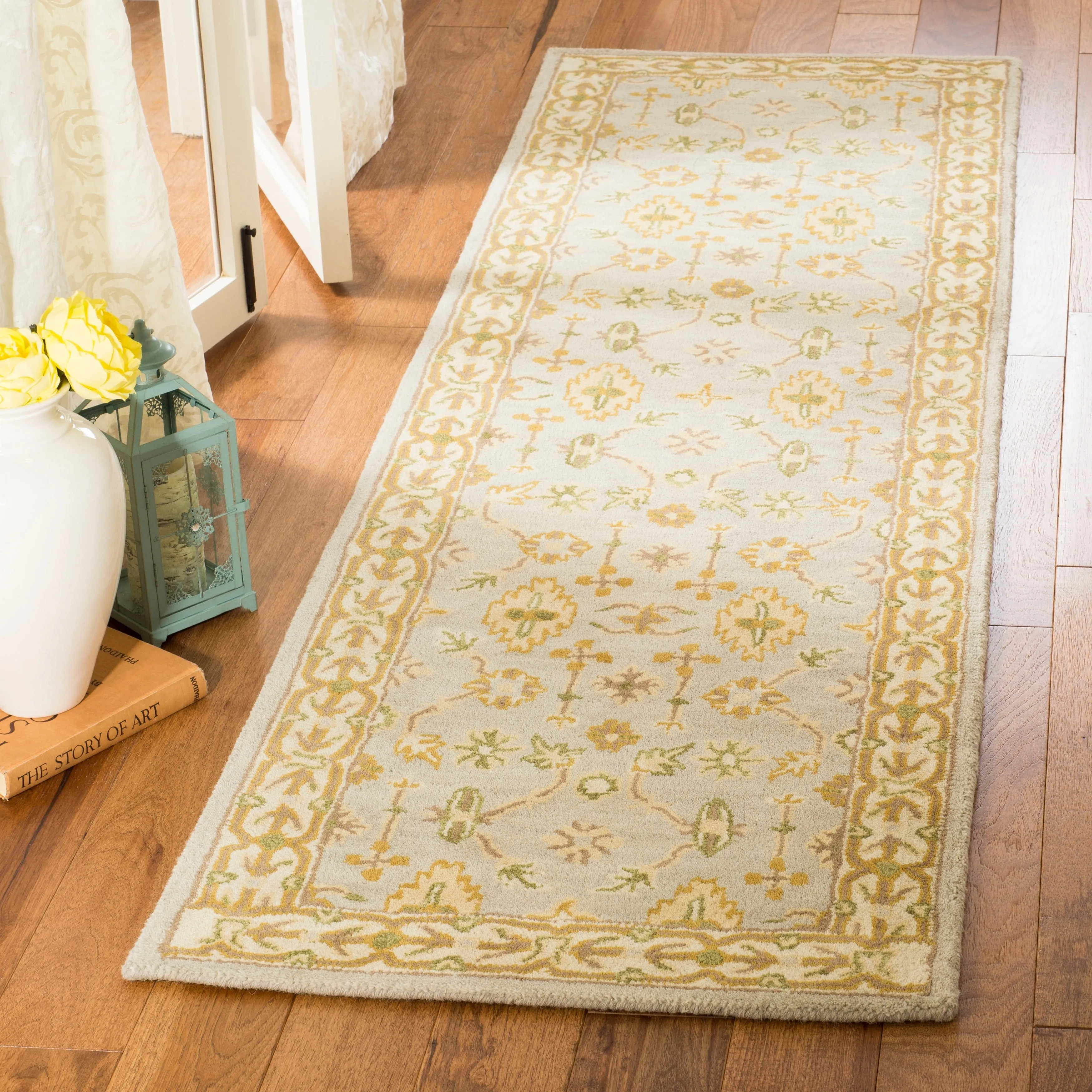 SAFAVIEH Handmade Classic Sabah Traditional Oriental Wool Rug