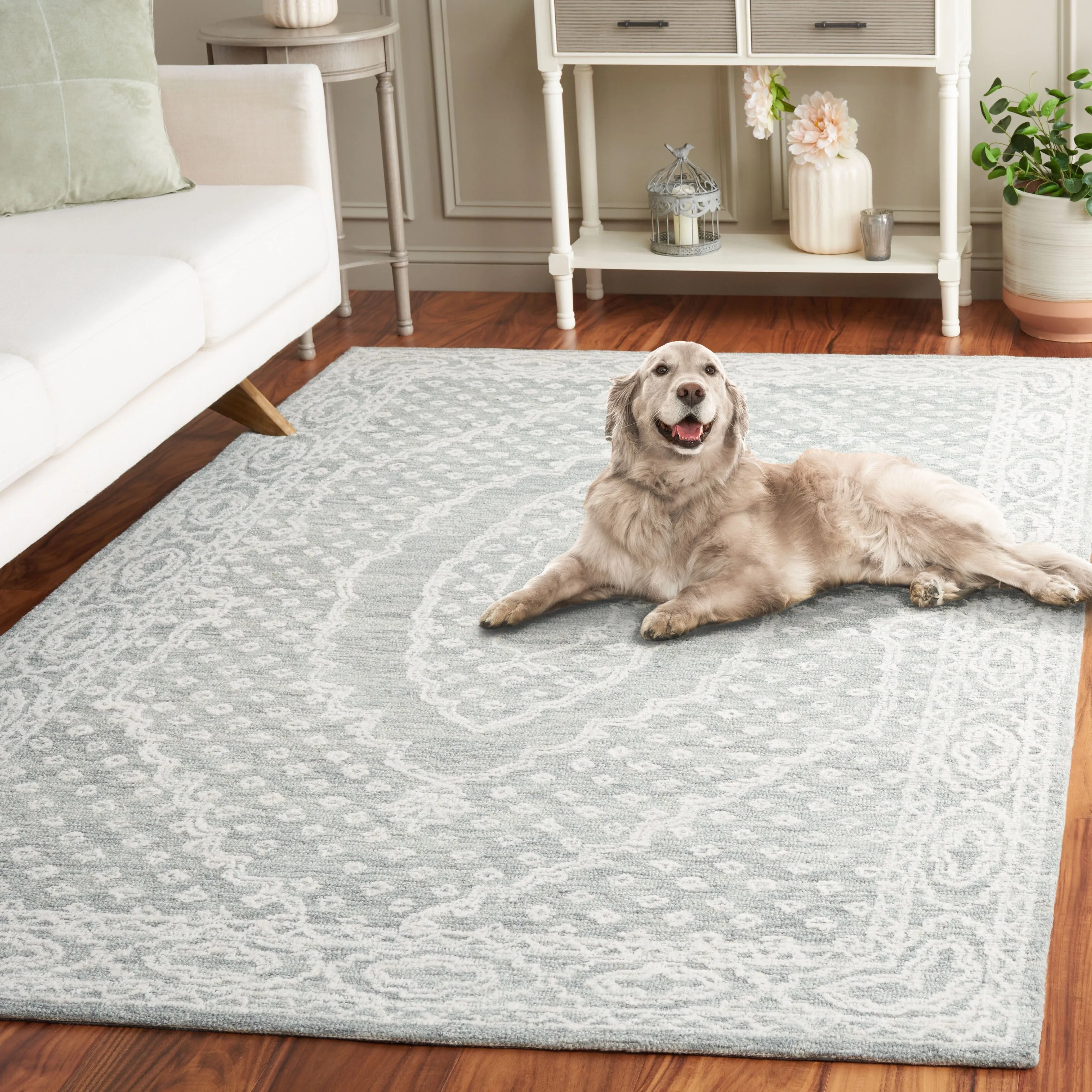 SAFAVIEH Handmade Ebony Branddis Modern Wool Rug