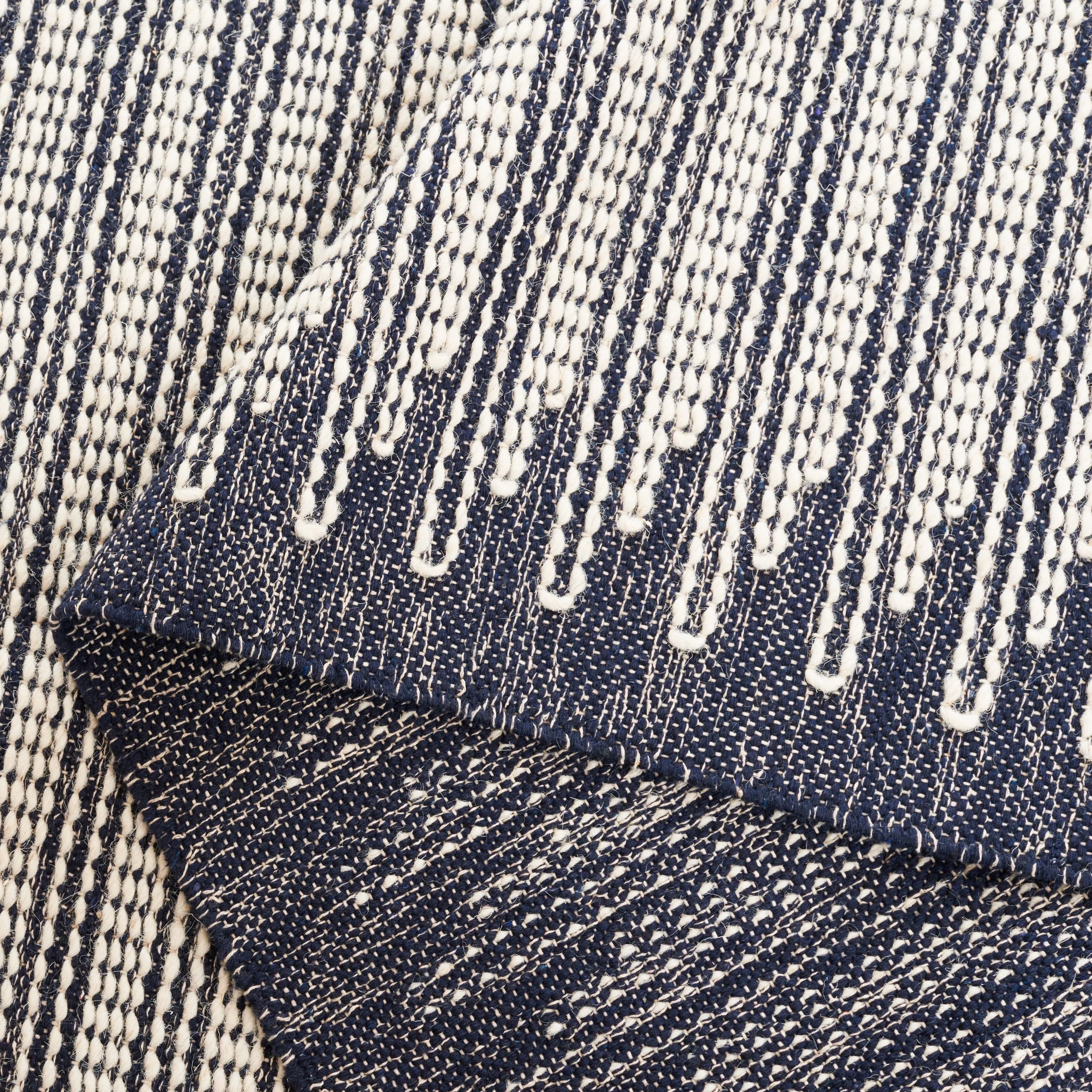 SAFAVIEH Handmade Ebony Cheol Modern Wool Rug
