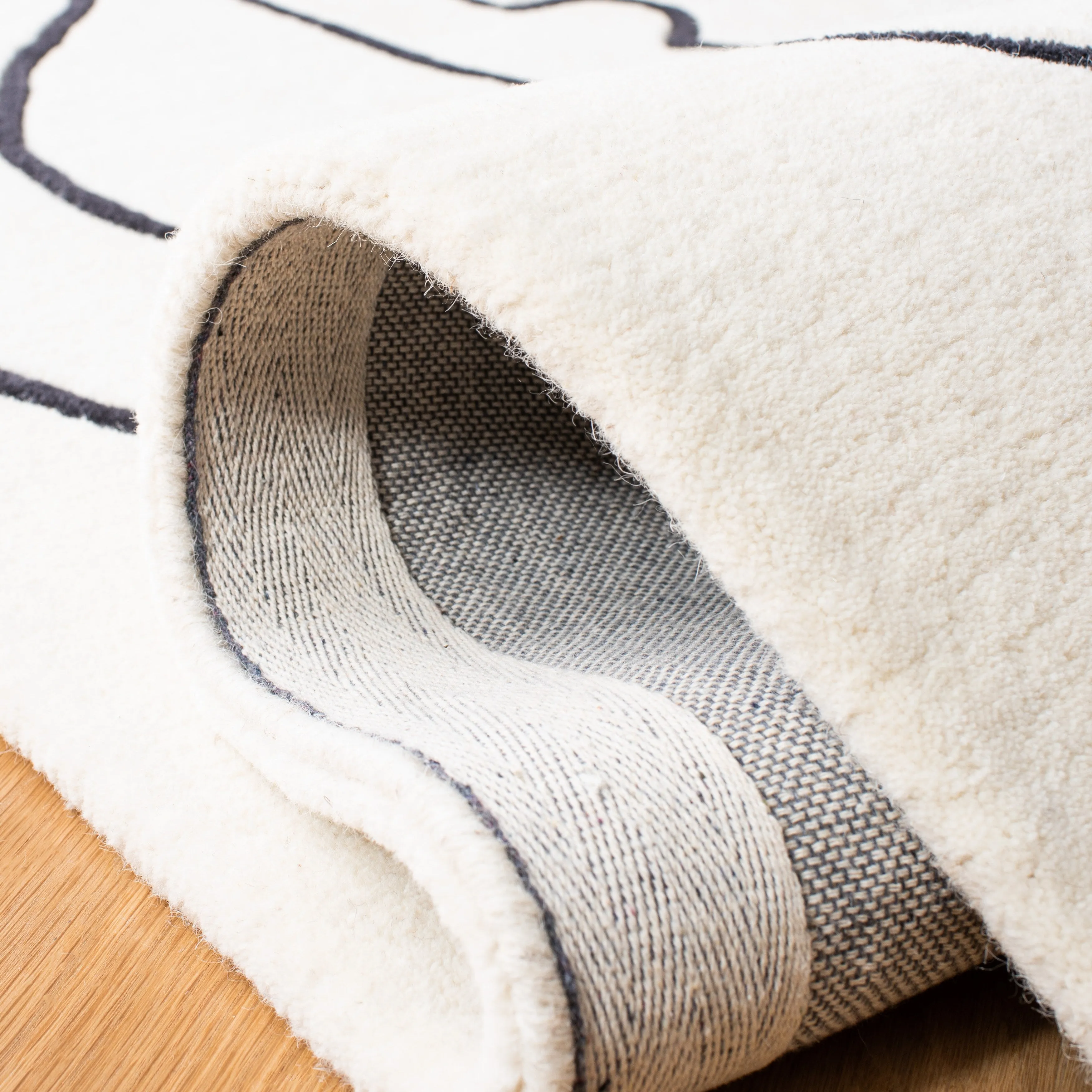 SAFAVIEH Handmade Fifth Avenue Chayah Mid-Century Modern Wool Rug