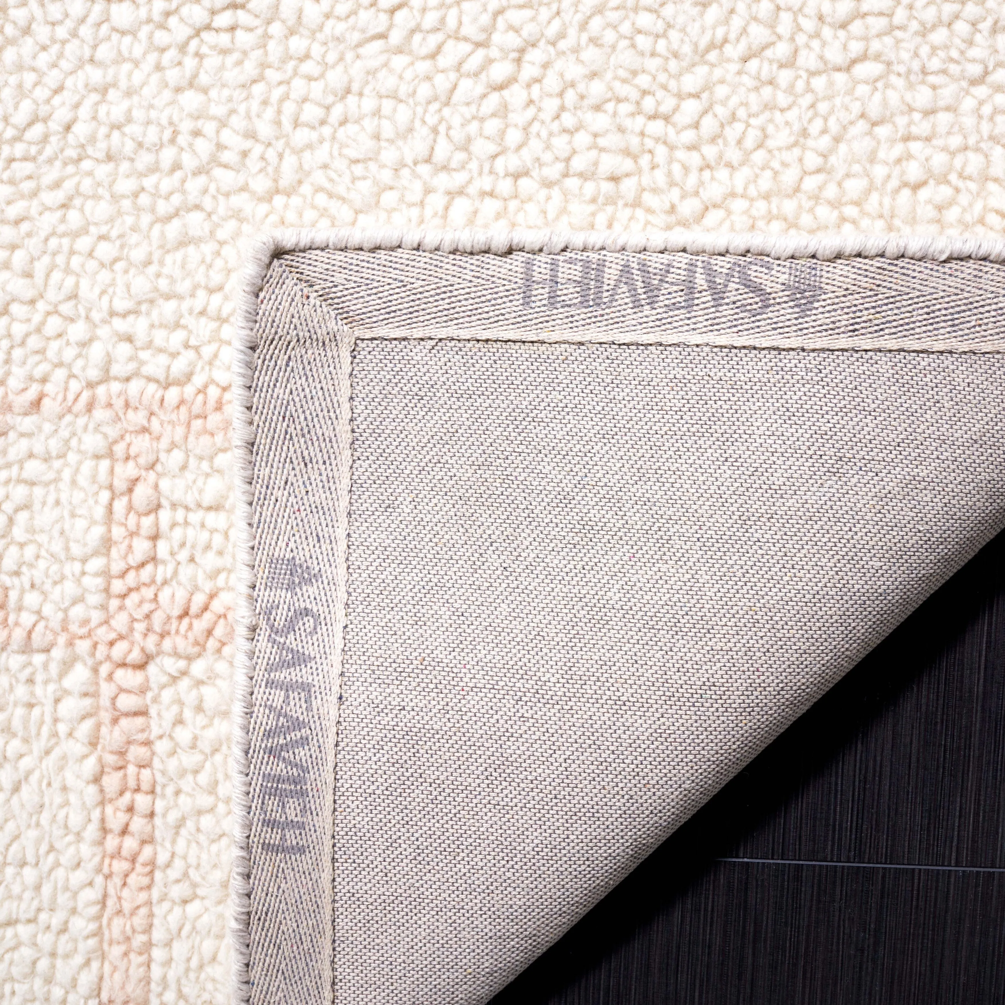 SAFAVIEH Handmade Fifth Avenue Laetitia Mid-Century Modern Wool Rug