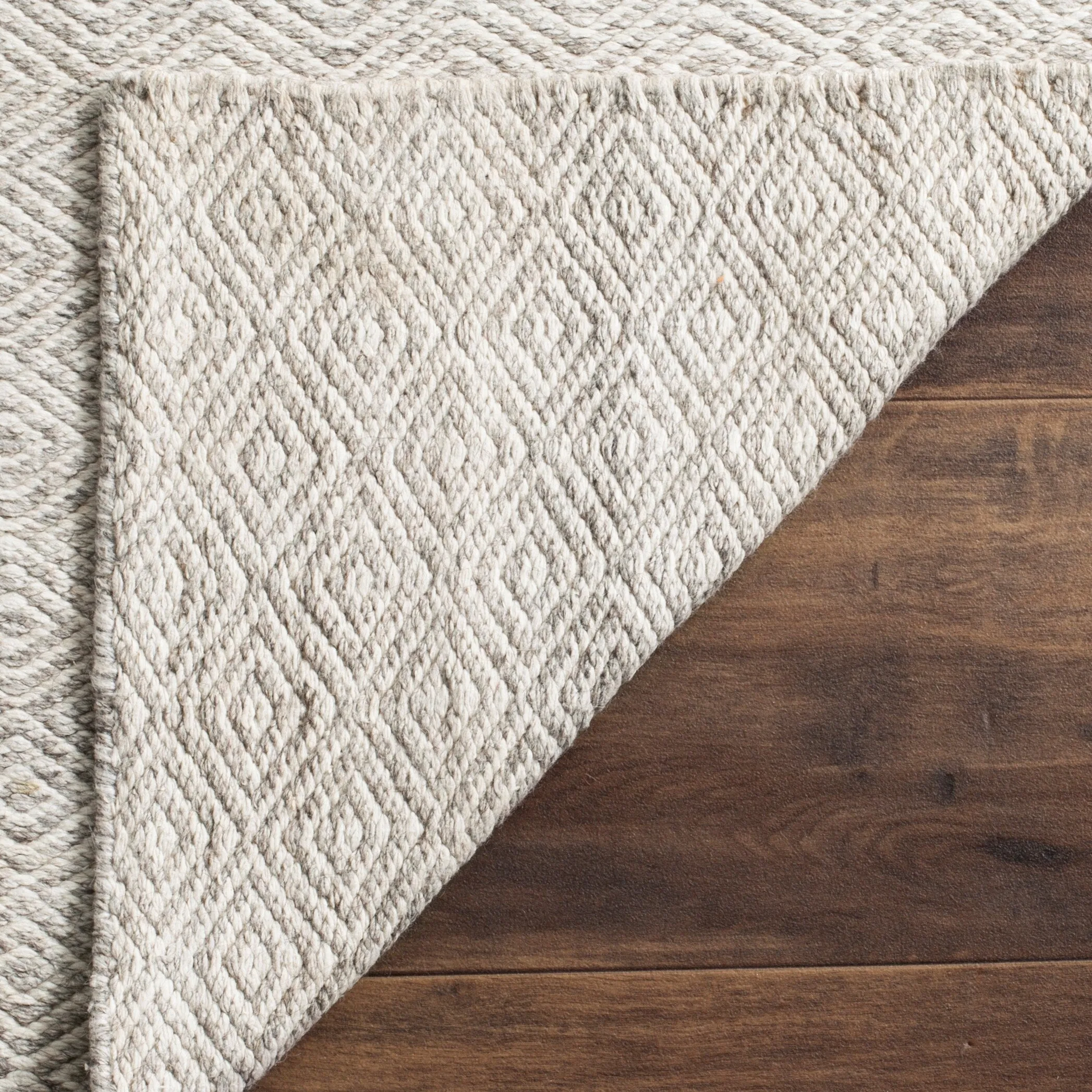 SAFAVIEH Handmade Flatweave Kilim Dorien Wool Rug