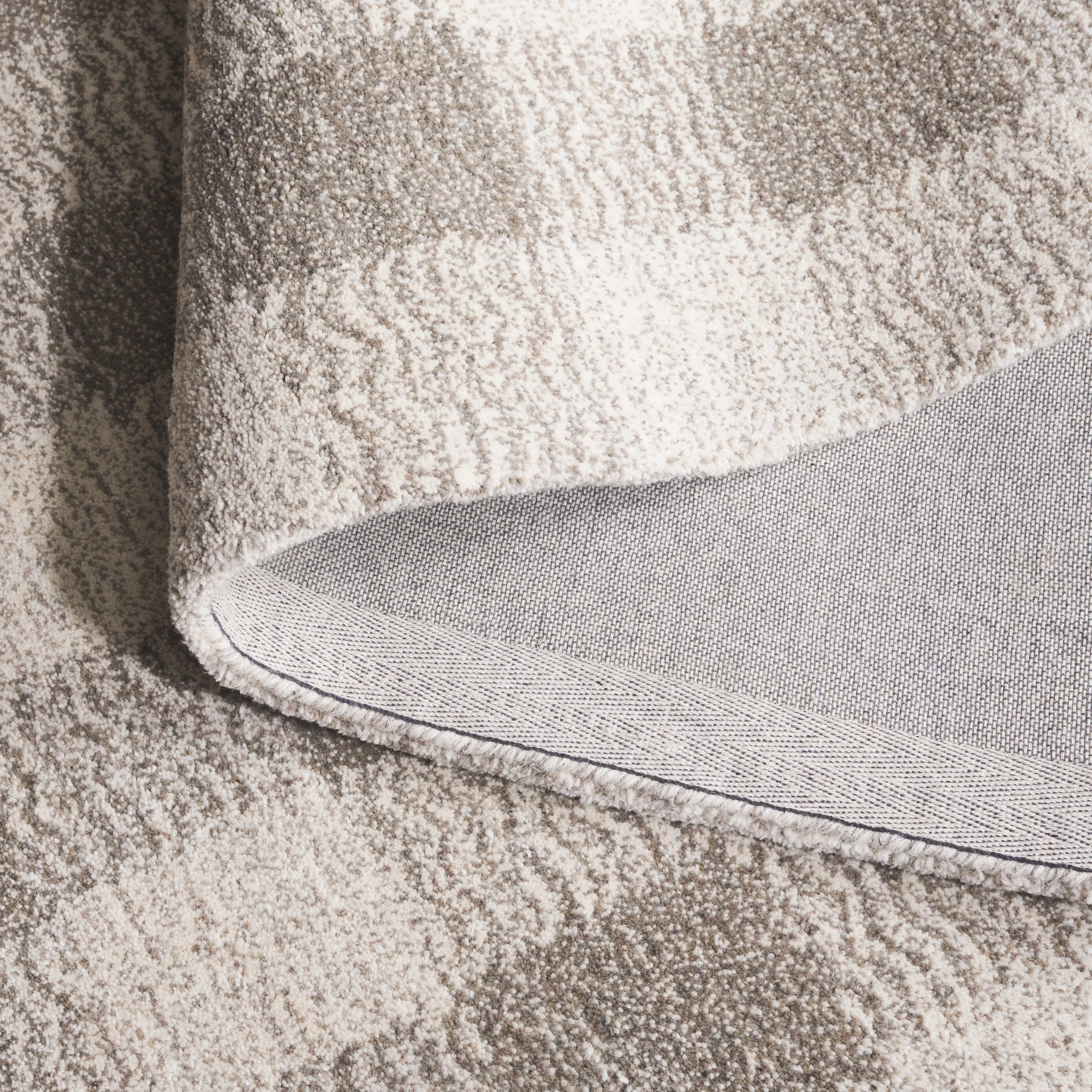 SAFAVIEH Handmade Genre Majlinda Farmhouse Gingham Wool Rug