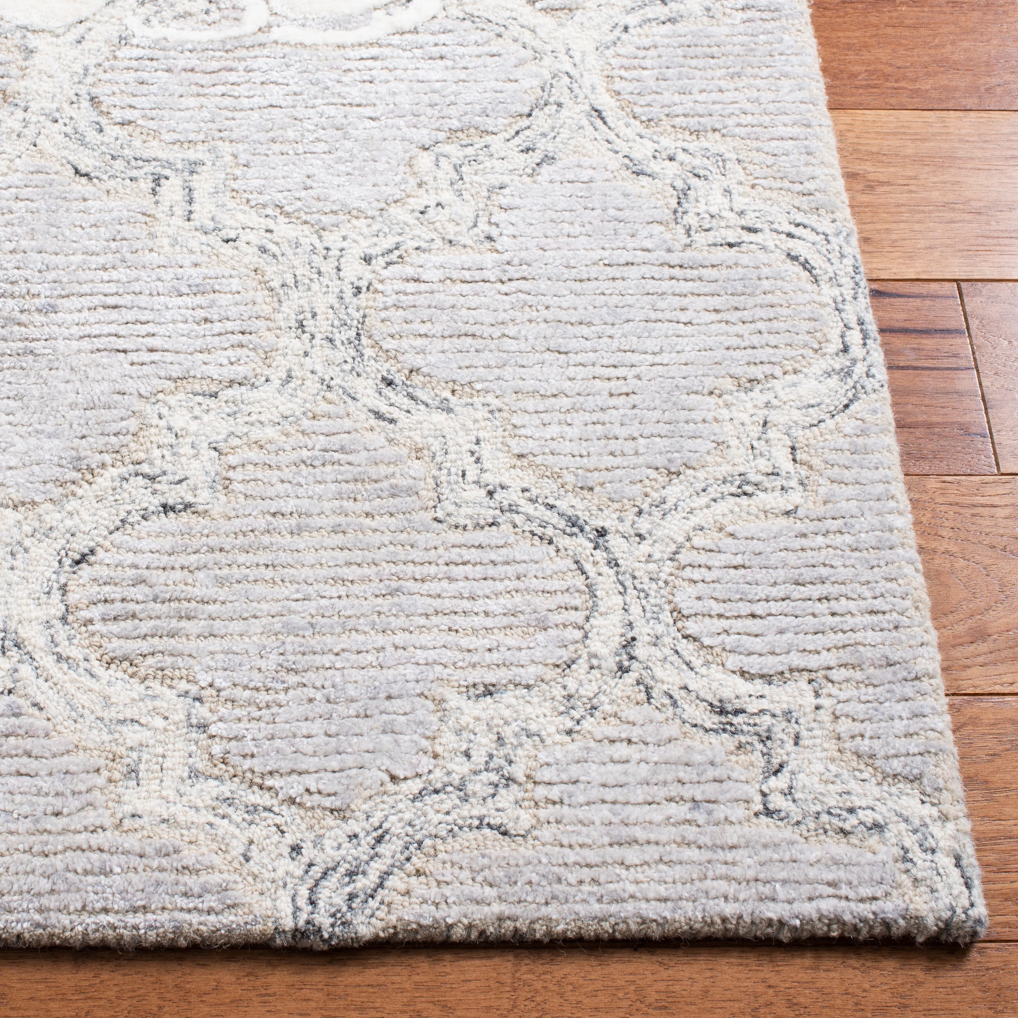 SAFAVIEH Handmade Glamour Florelle Floral Trellis Wool/ Viscose Rug