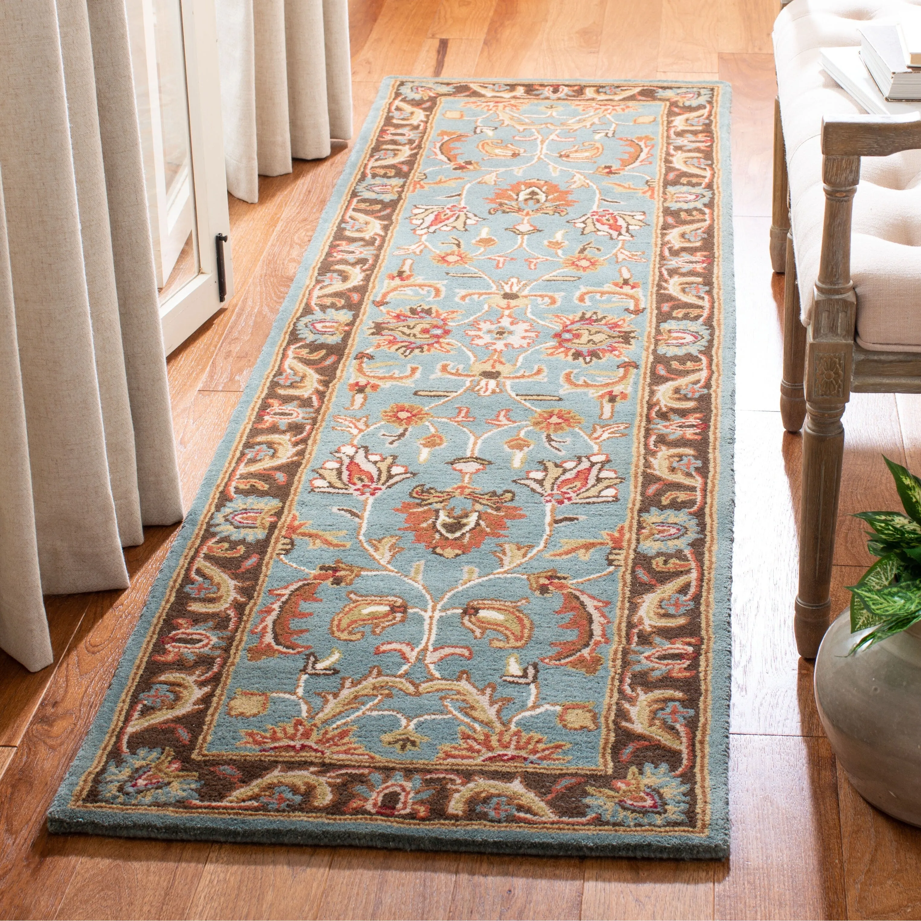 SAFAVIEH Handmade Heritage Full Bloom Traditional Oriental Wool Rug