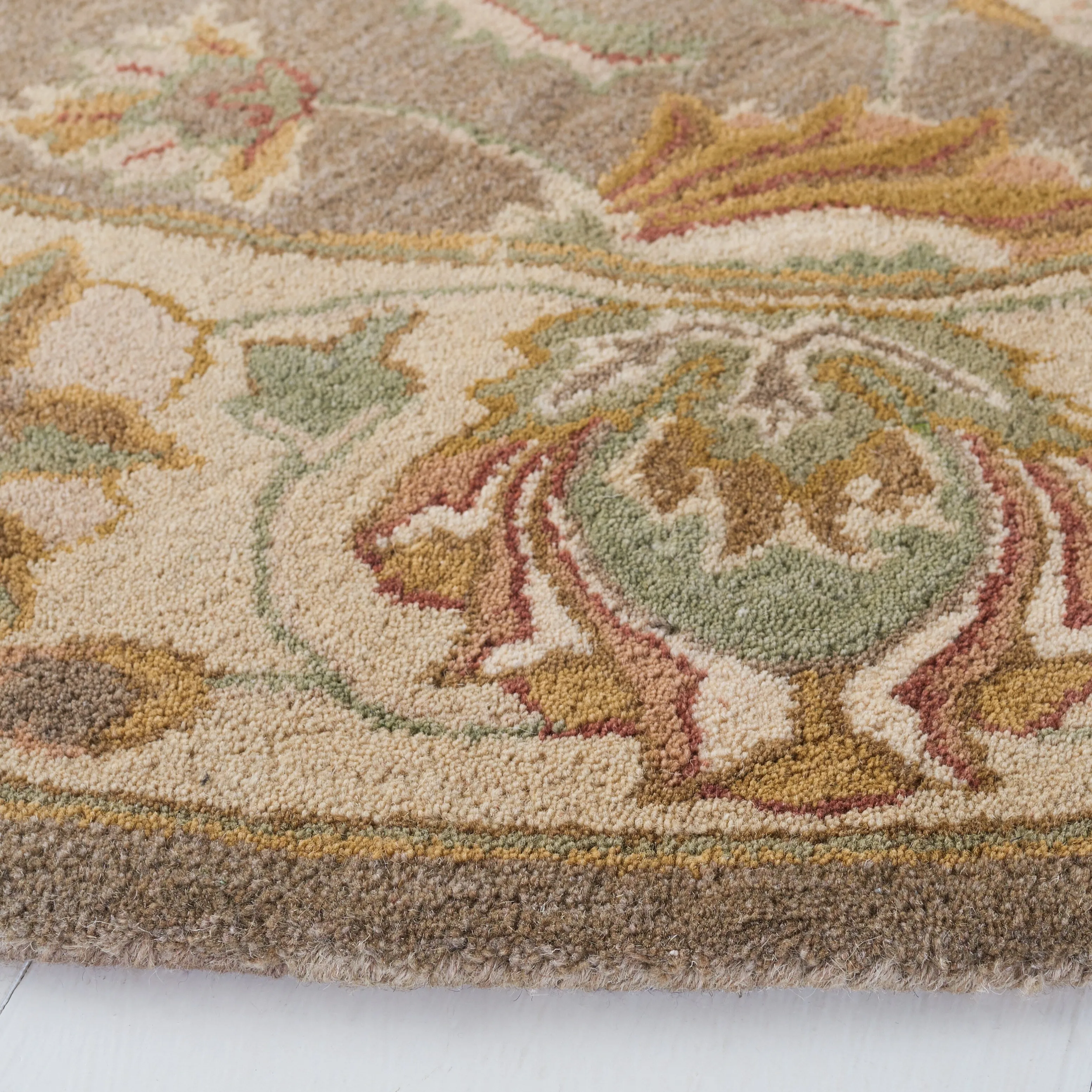 SAFAVIEH Handmade Heritage Kimono Traditional Oriental Wool Rug