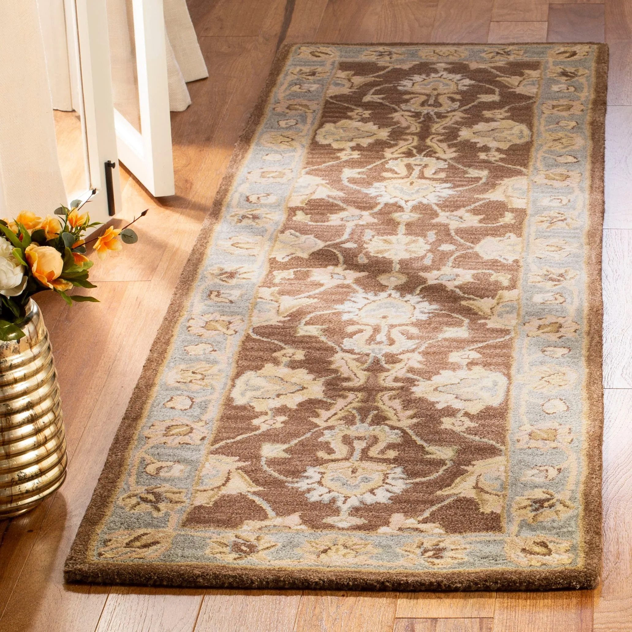 SAFAVIEH Handmade Heritage Kimono Traditional Oriental Wool Rug