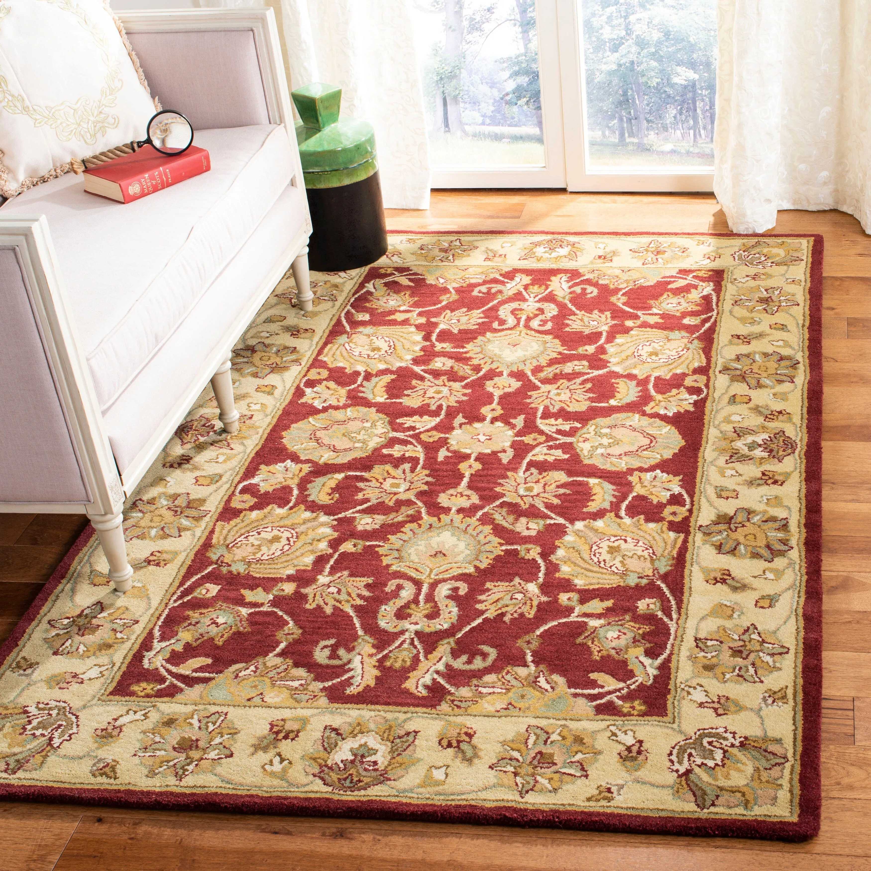 SAFAVIEH Handmade Heritage Kimono Traditional Oriental Wool Rug