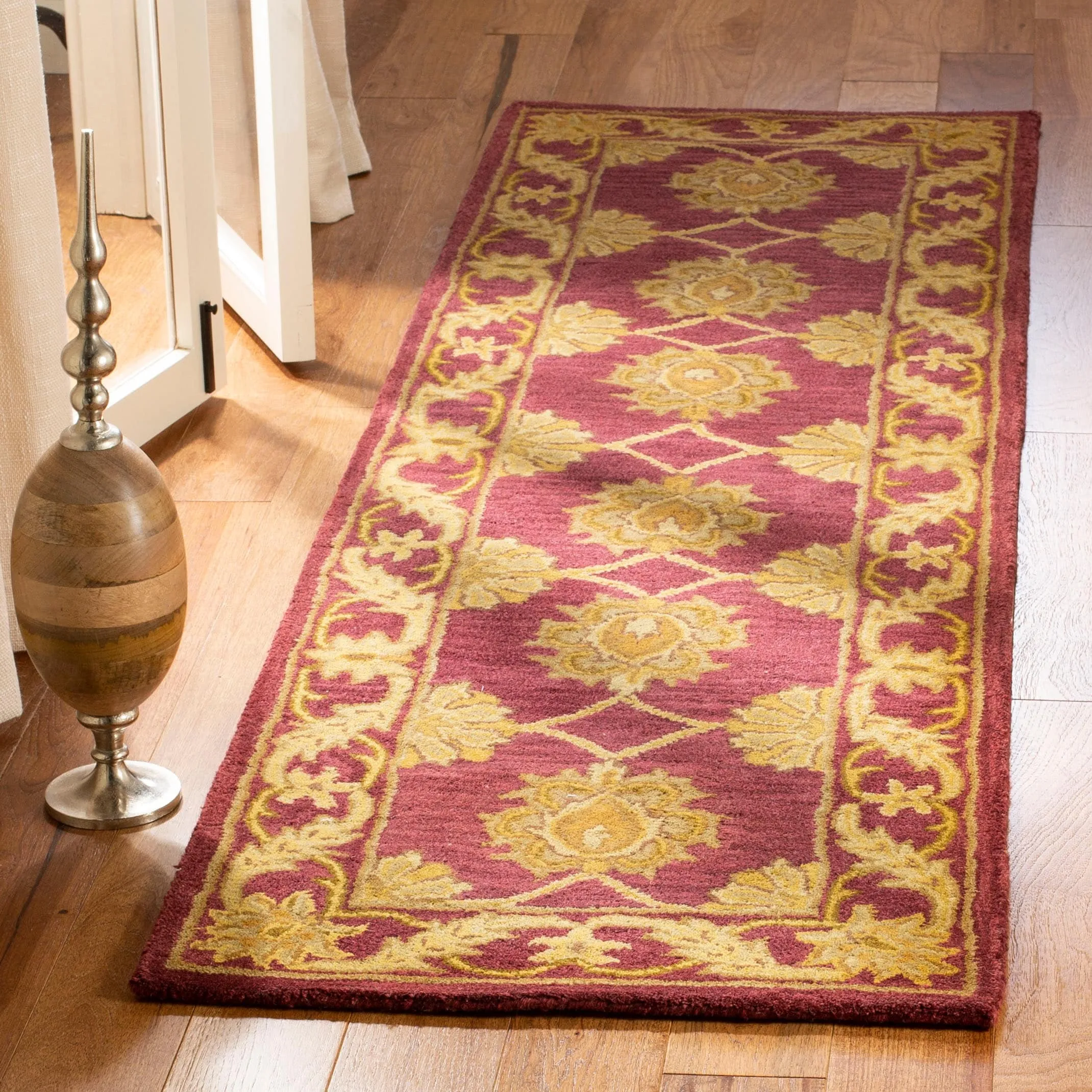 SAFAVIEH Handmade Heritage Lehte Traditional Oriental Wool Rug