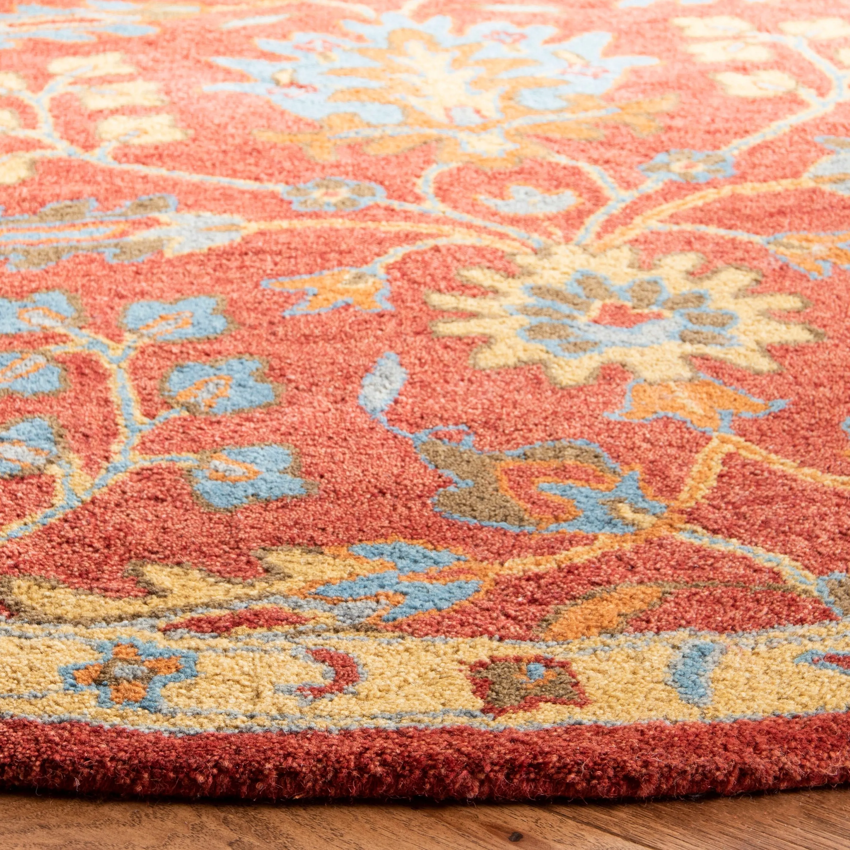SAFAVIEH Handmade Heritage Poppy Traditional Oriental Wool Rug