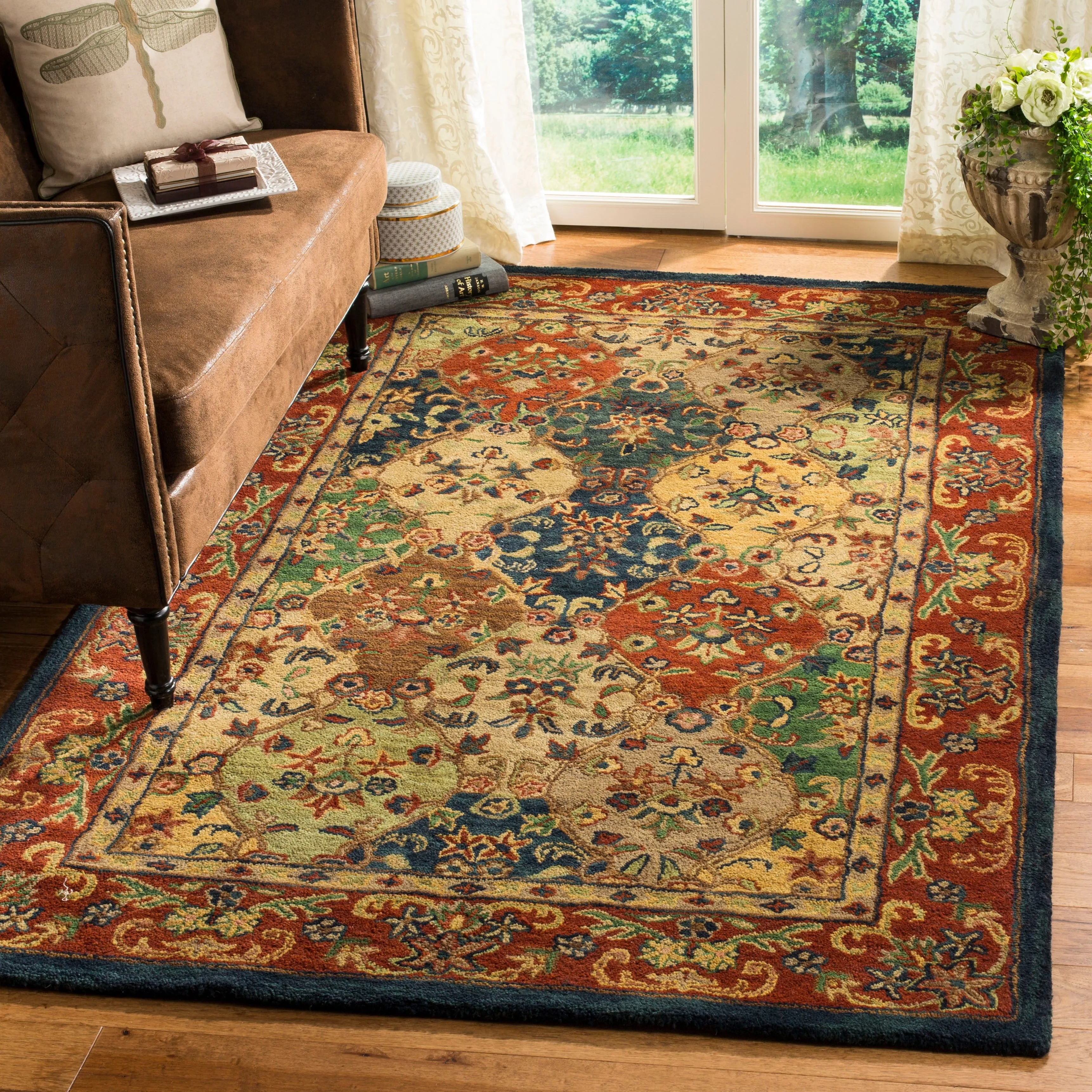 SAFAVIEH Handmade Heritage Reptilian Traditional Oriental Wool Rug