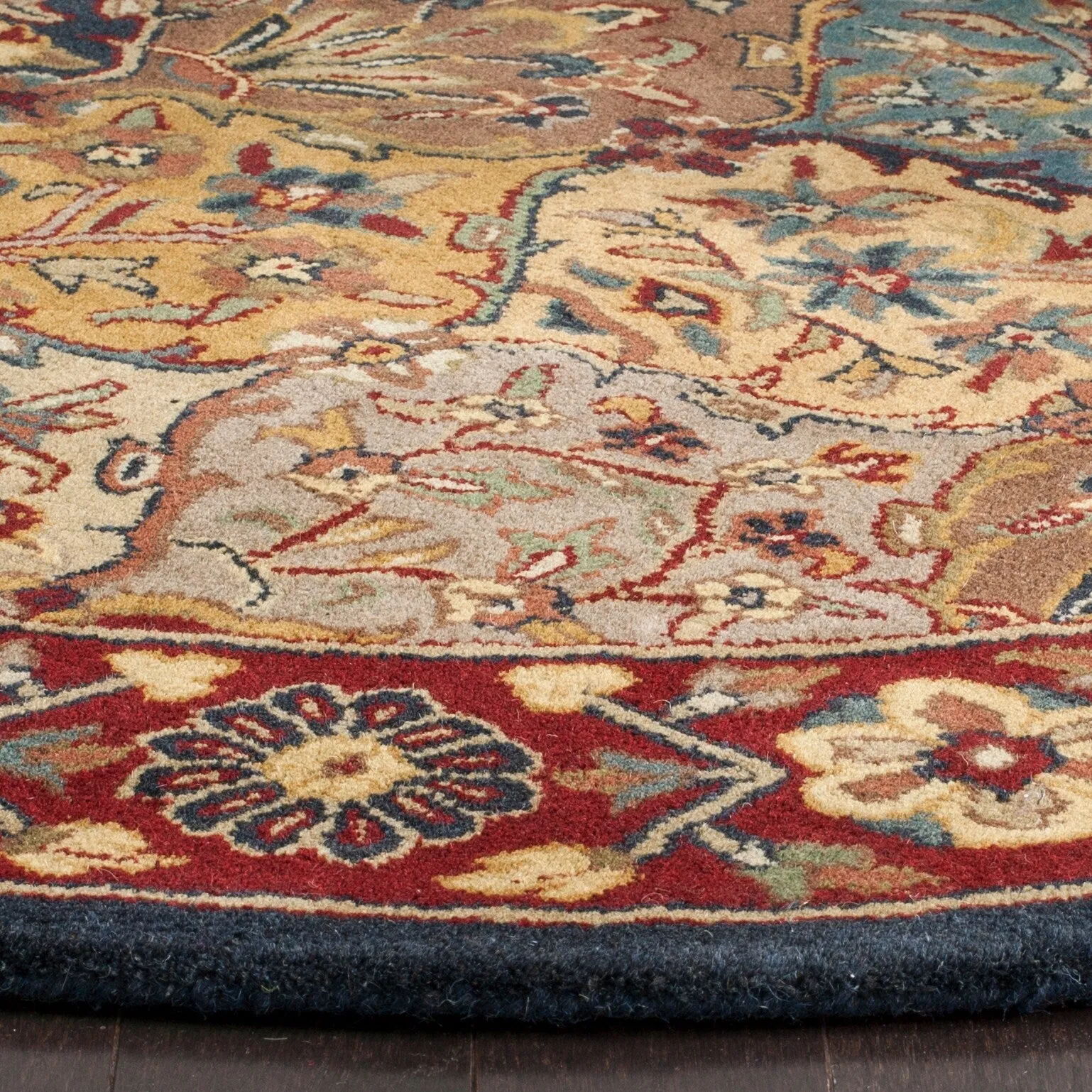 SAFAVIEH Handmade Heritage Square Knot Traditional Oriental Wool Rug
