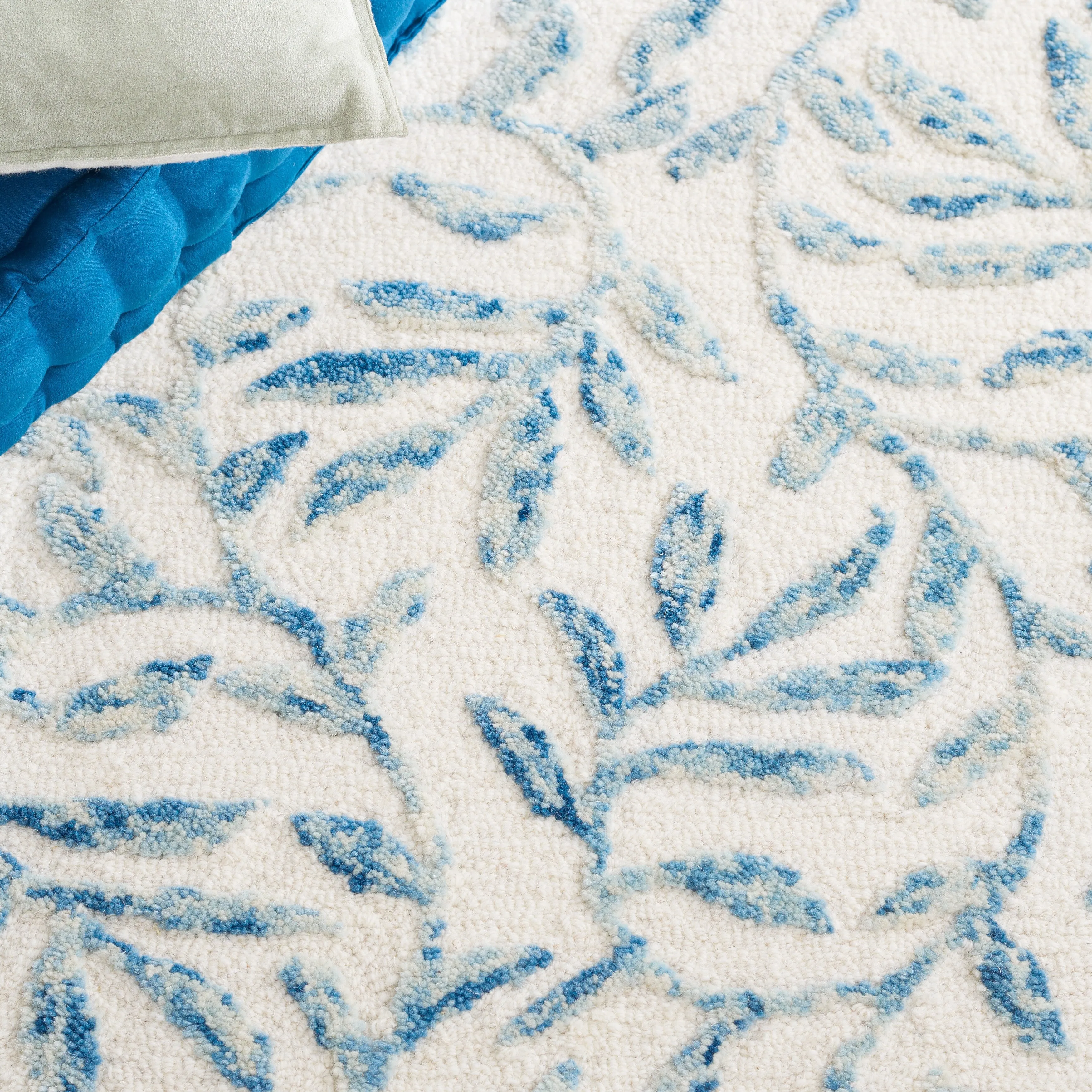 SAFAVIEH Handmade Jardin Beatricea Country Wool Rug