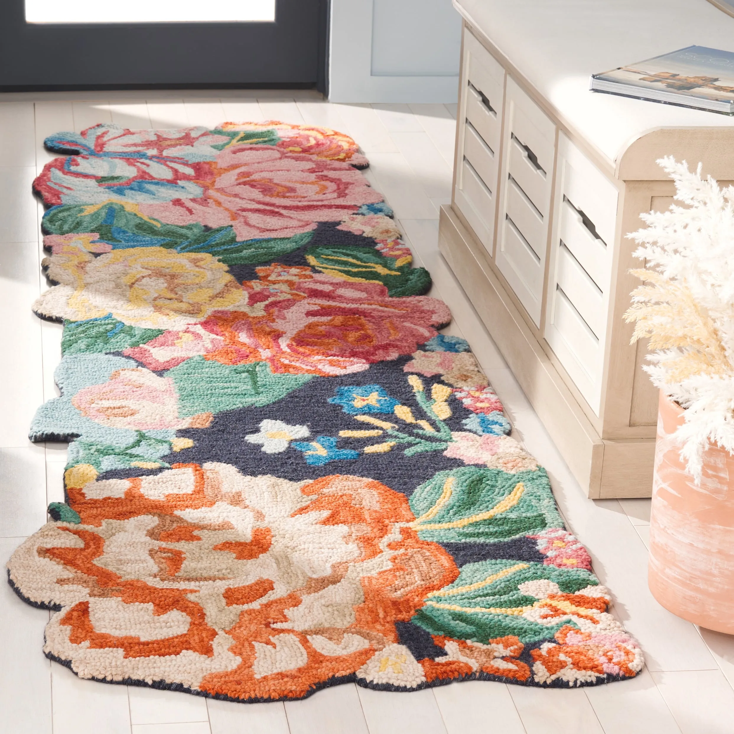SAFAVIEH Handmade Jardin Sejada Country Wool Rug