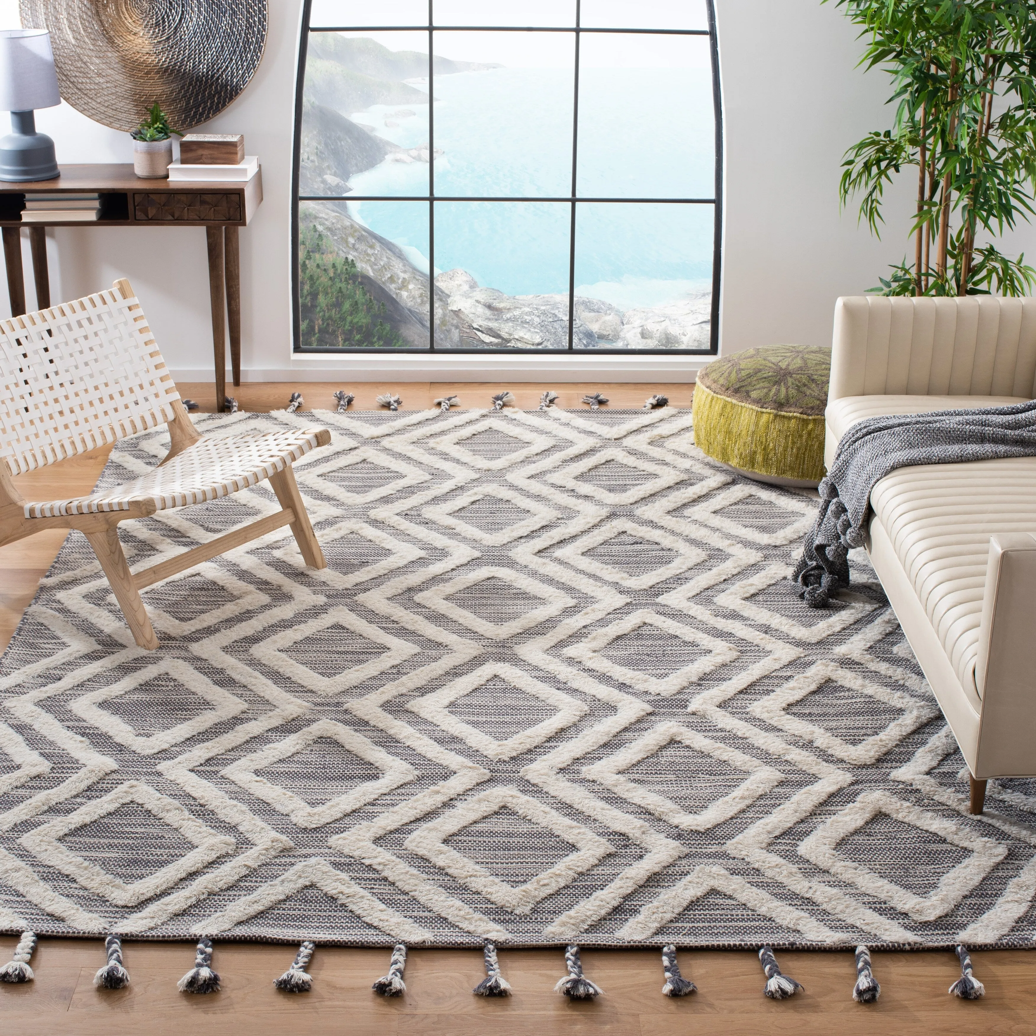 SAFAVIEH. Handmade Kenya Ilyana Moroccan Tribal Wool Rug