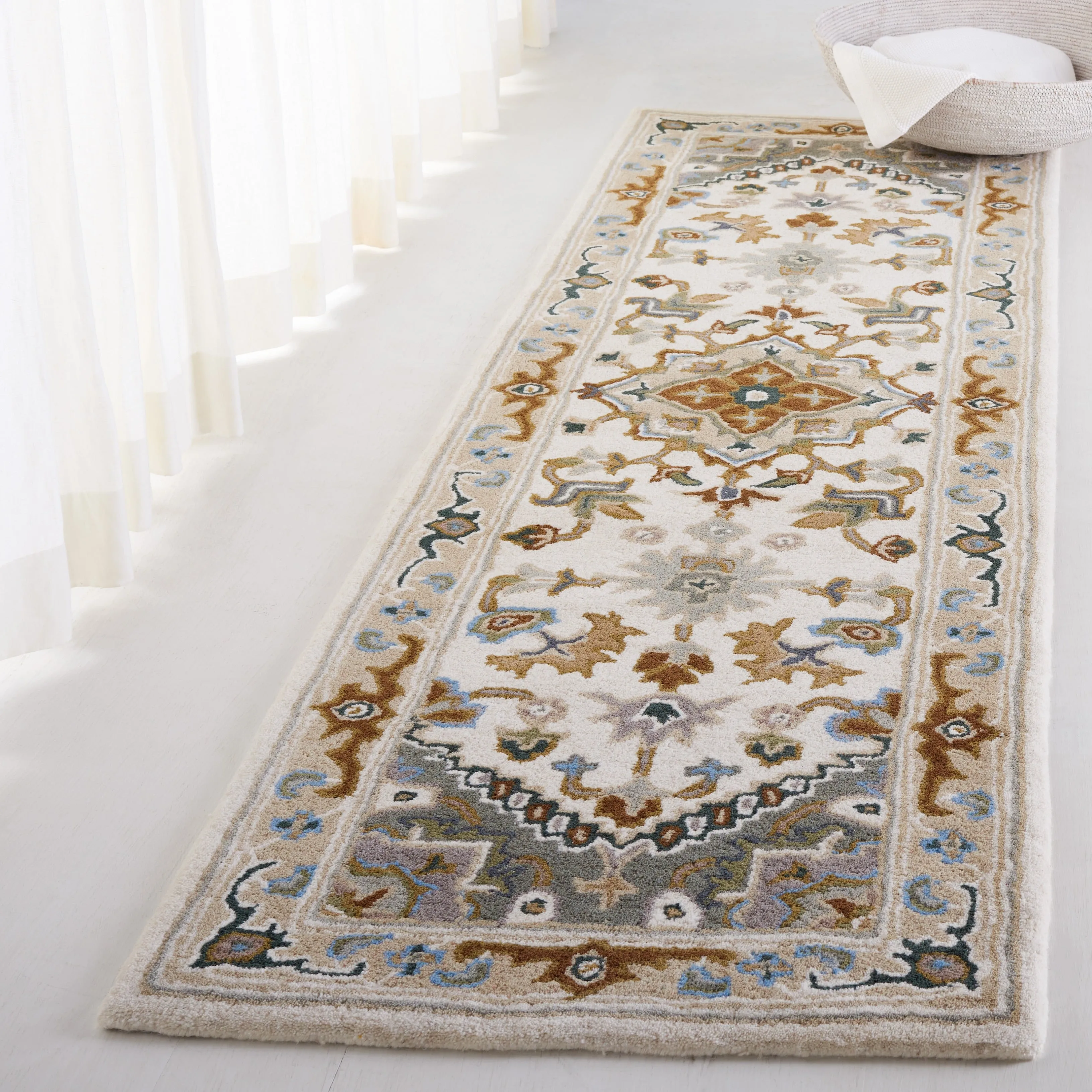 SAFAVIEH Handmade Lauren Ralph Lauren Meruert Wool Rug