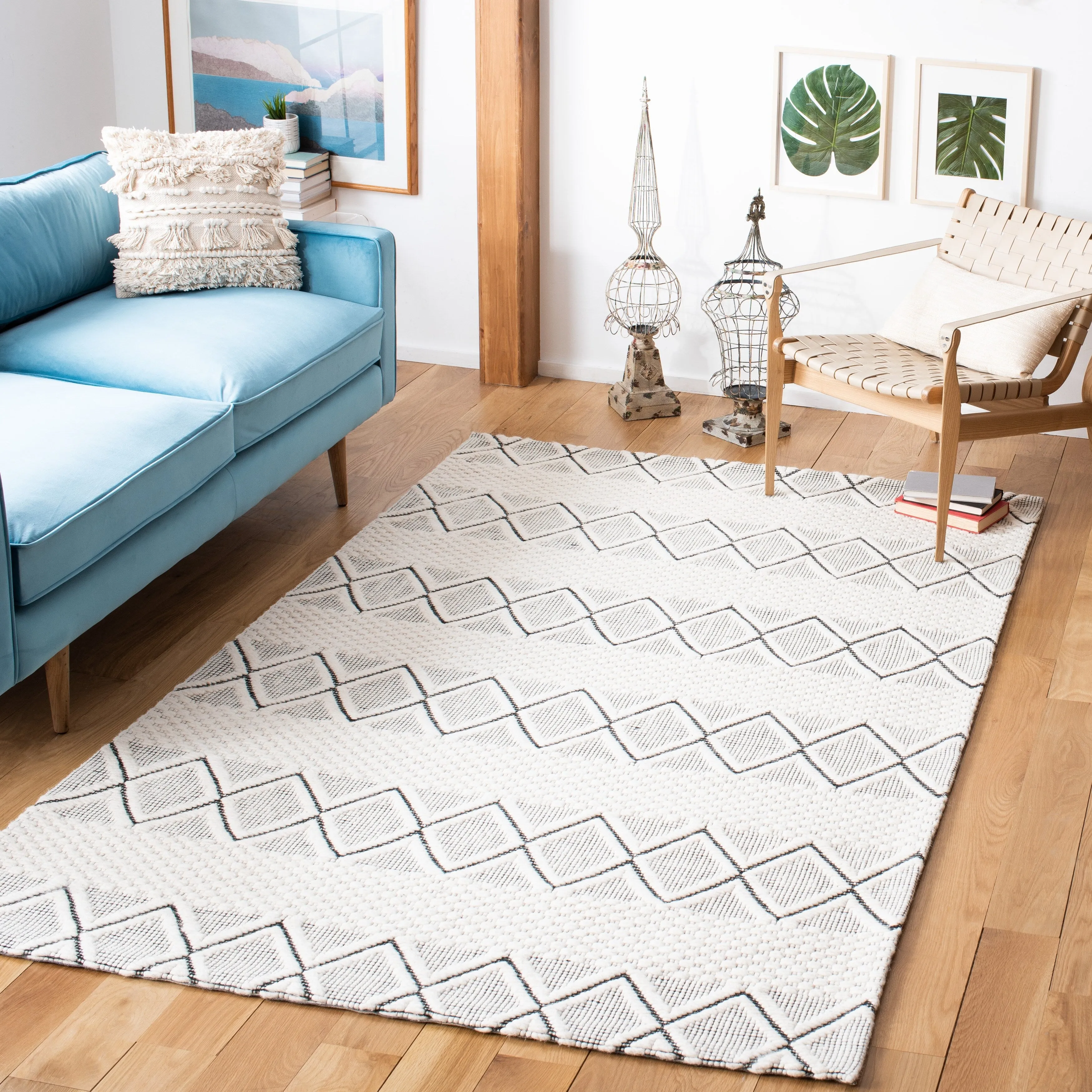 SAFAVIEH Handmade Marbella Blair Wool Rug