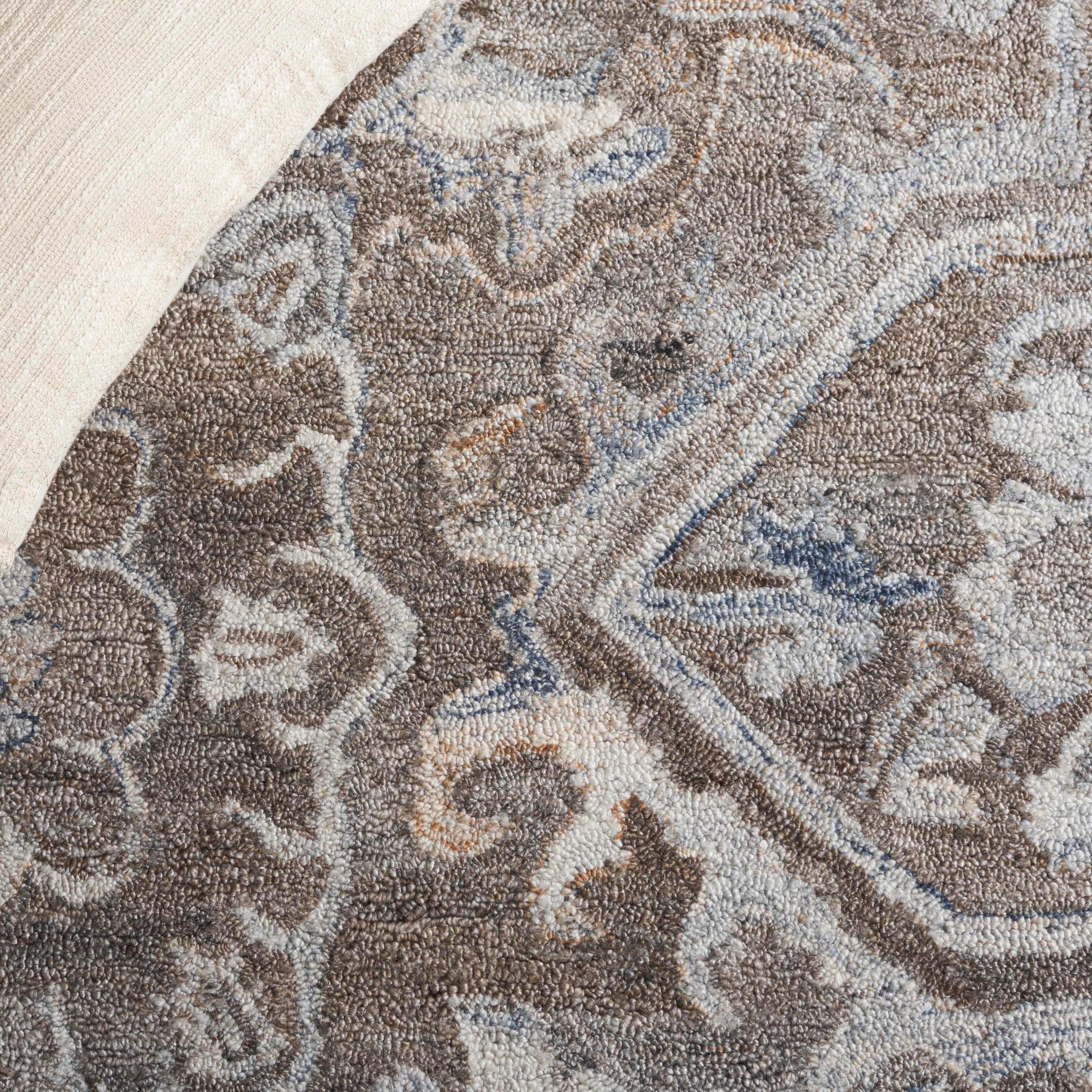 SAFAVIEH Handmade Marquee Nahla Rug