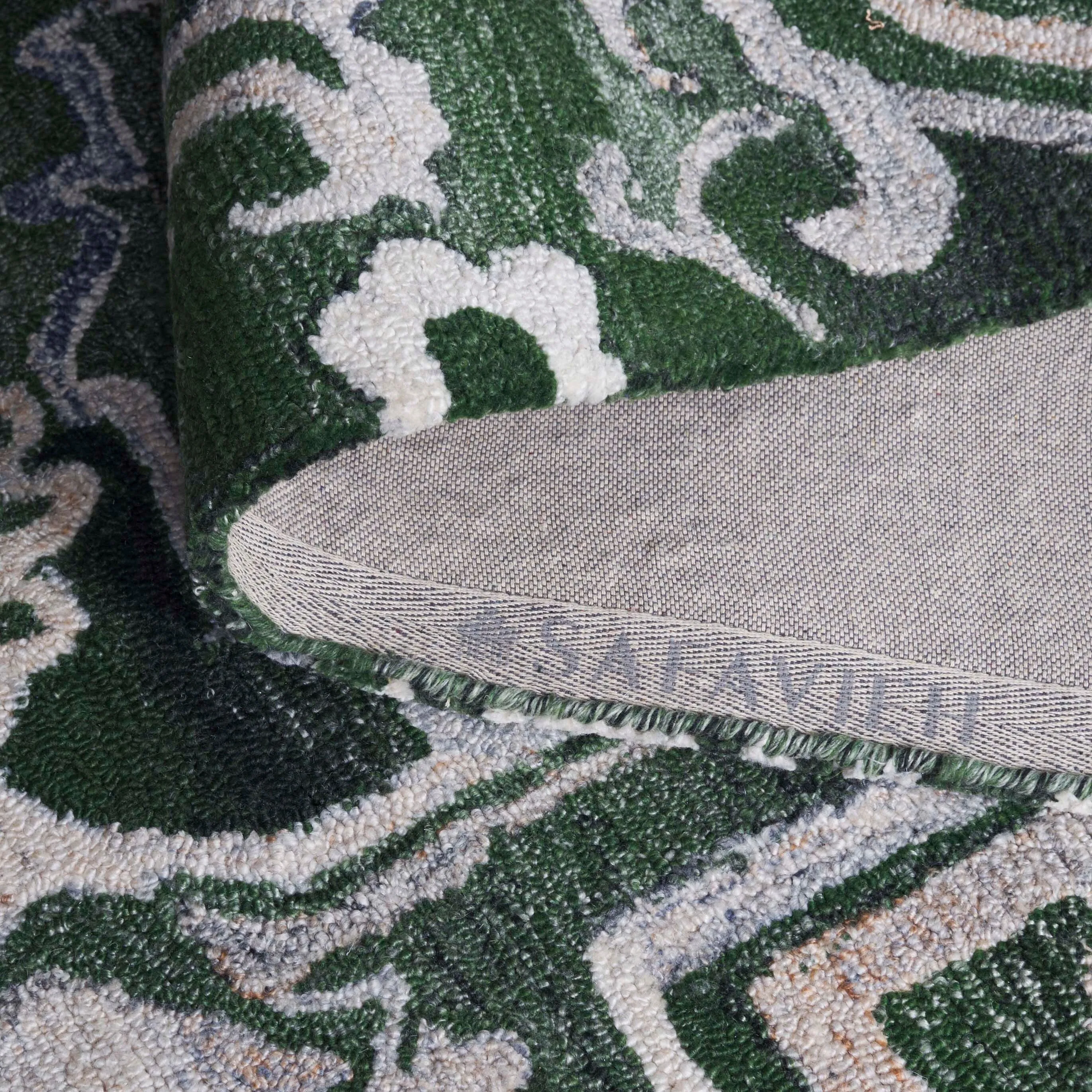 SAFAVIEH Handmade Marquee Nahla Rug