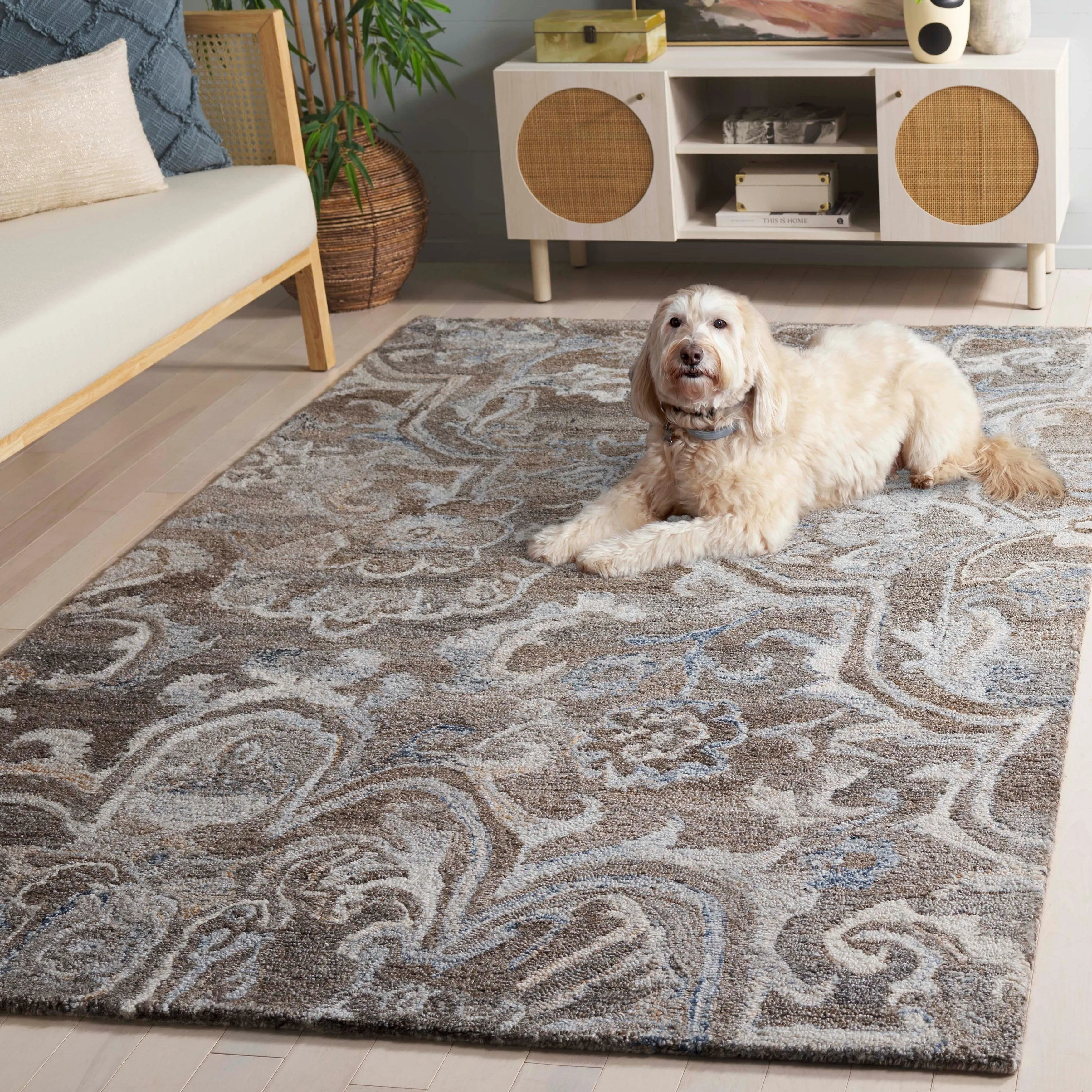 SAFAVIEH Handmade Marquee Nahla Rug
