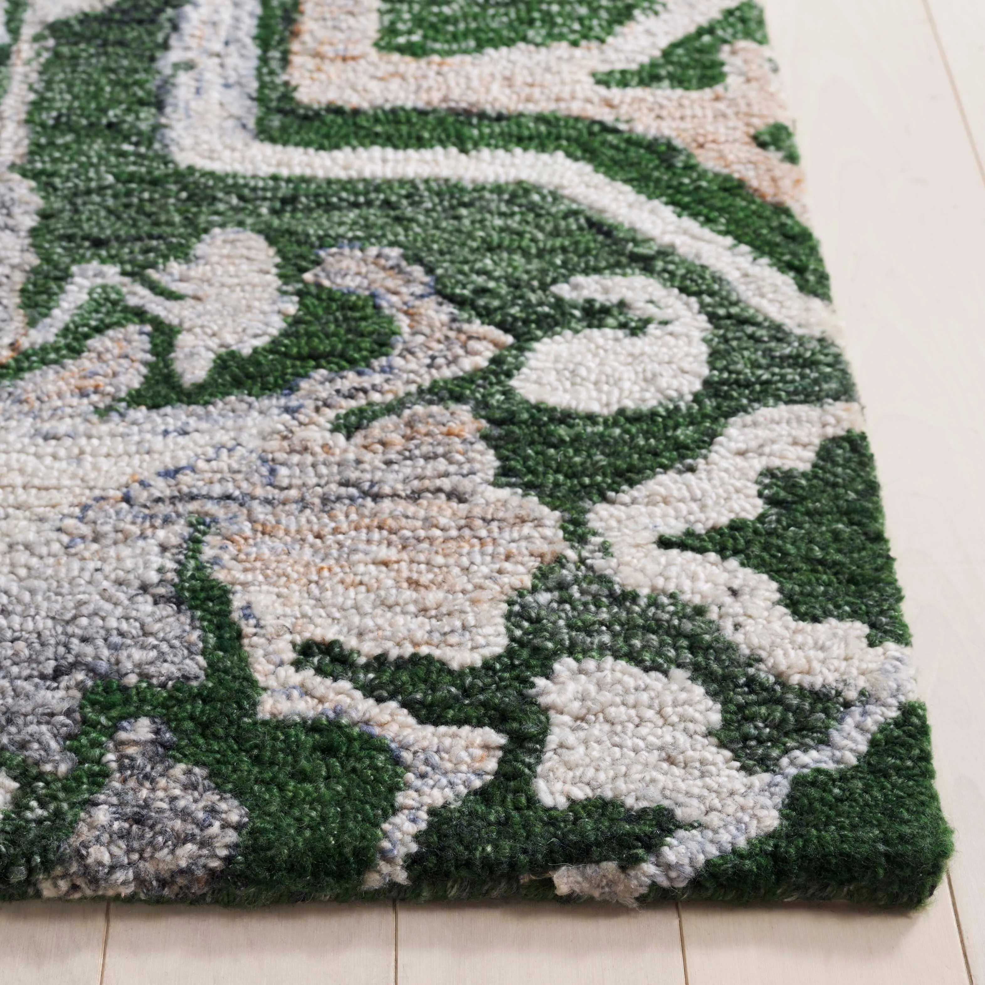 SAFAVIEH Handmade Marquee Nahla Rug