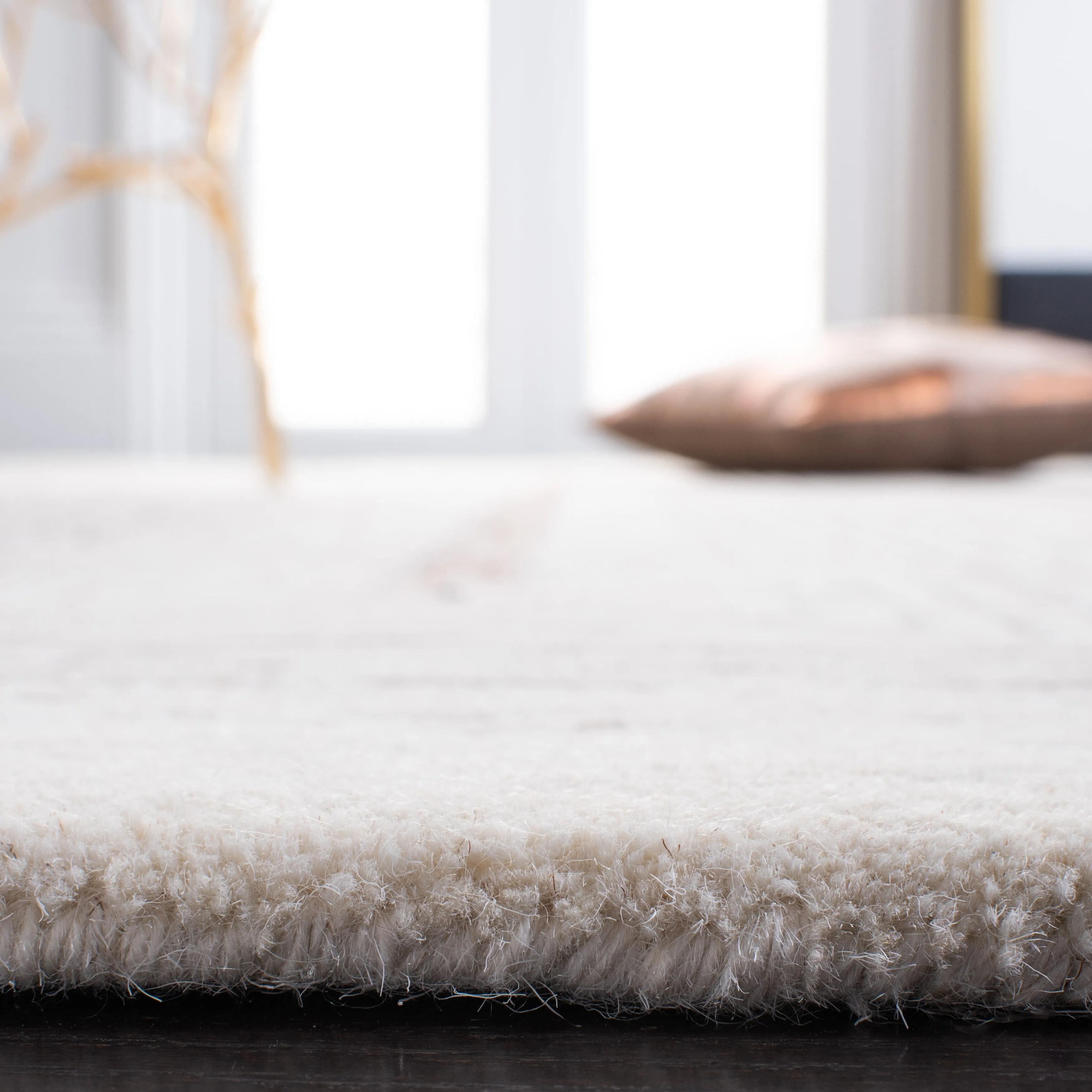 SAFAVIEH Handmade Metro Joele Modern Wool Rug