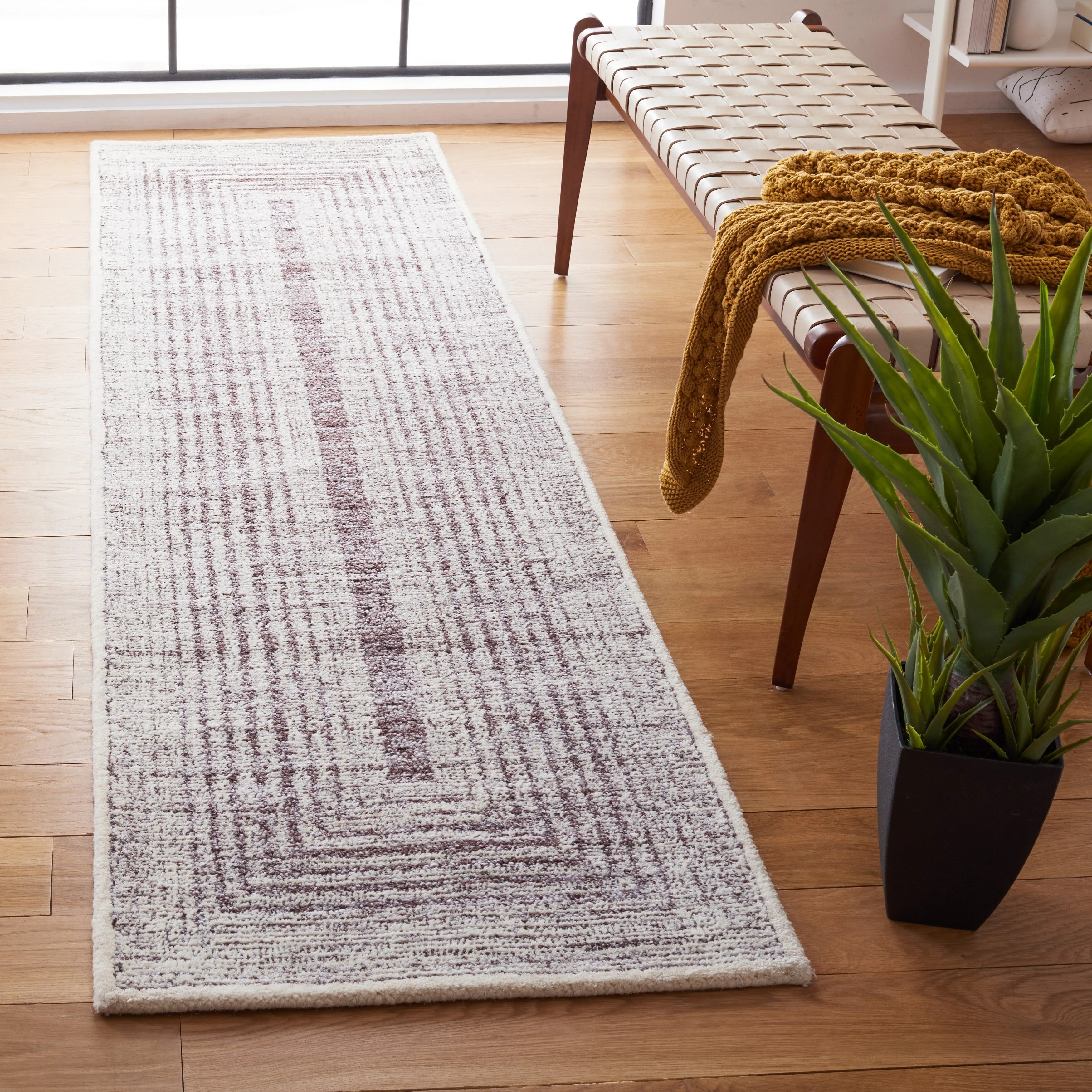 SAFAVIEH Handmade Metro Joele Modern Wool Rug