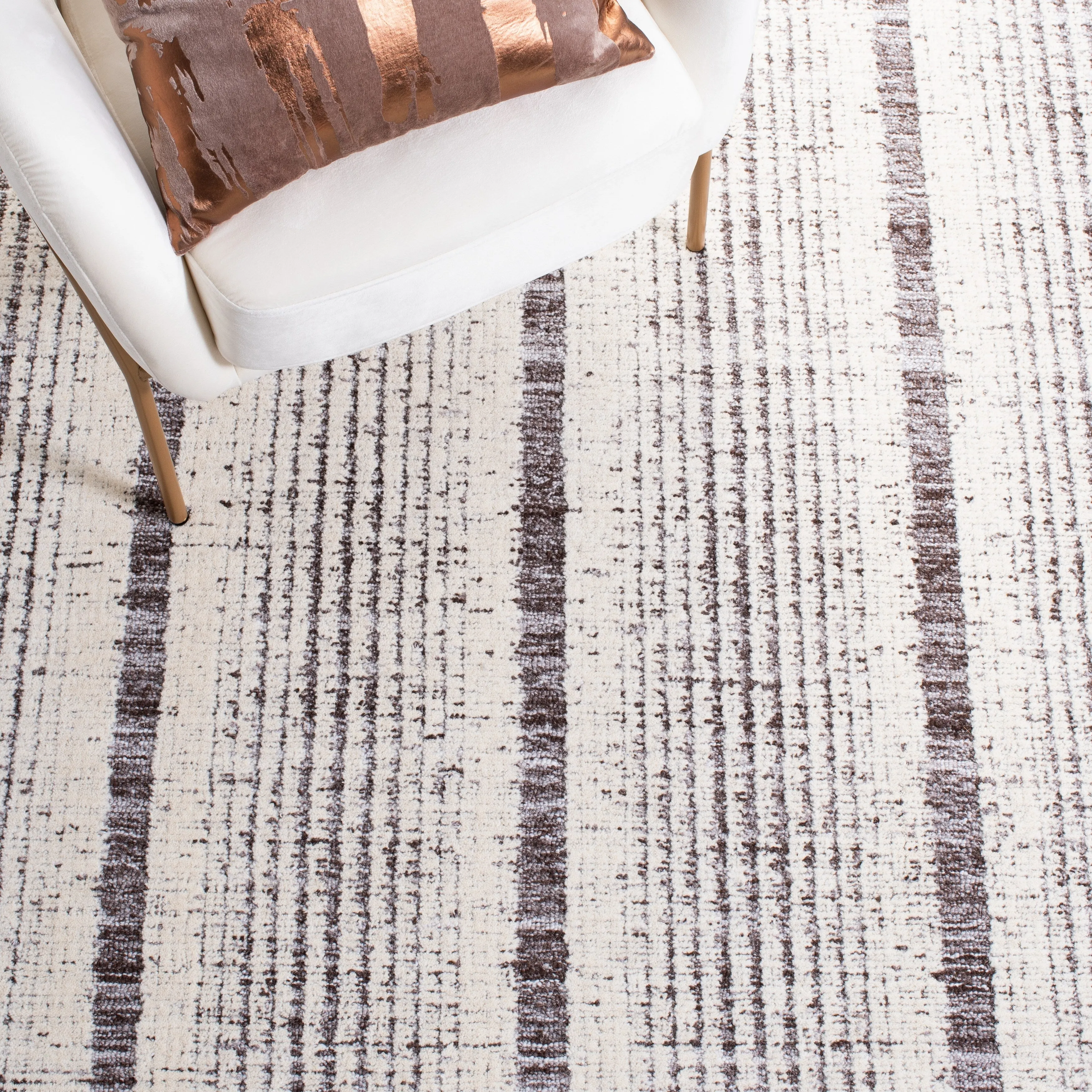 SAFAVIEH Handmade Metro Joele Modern Wool Rug