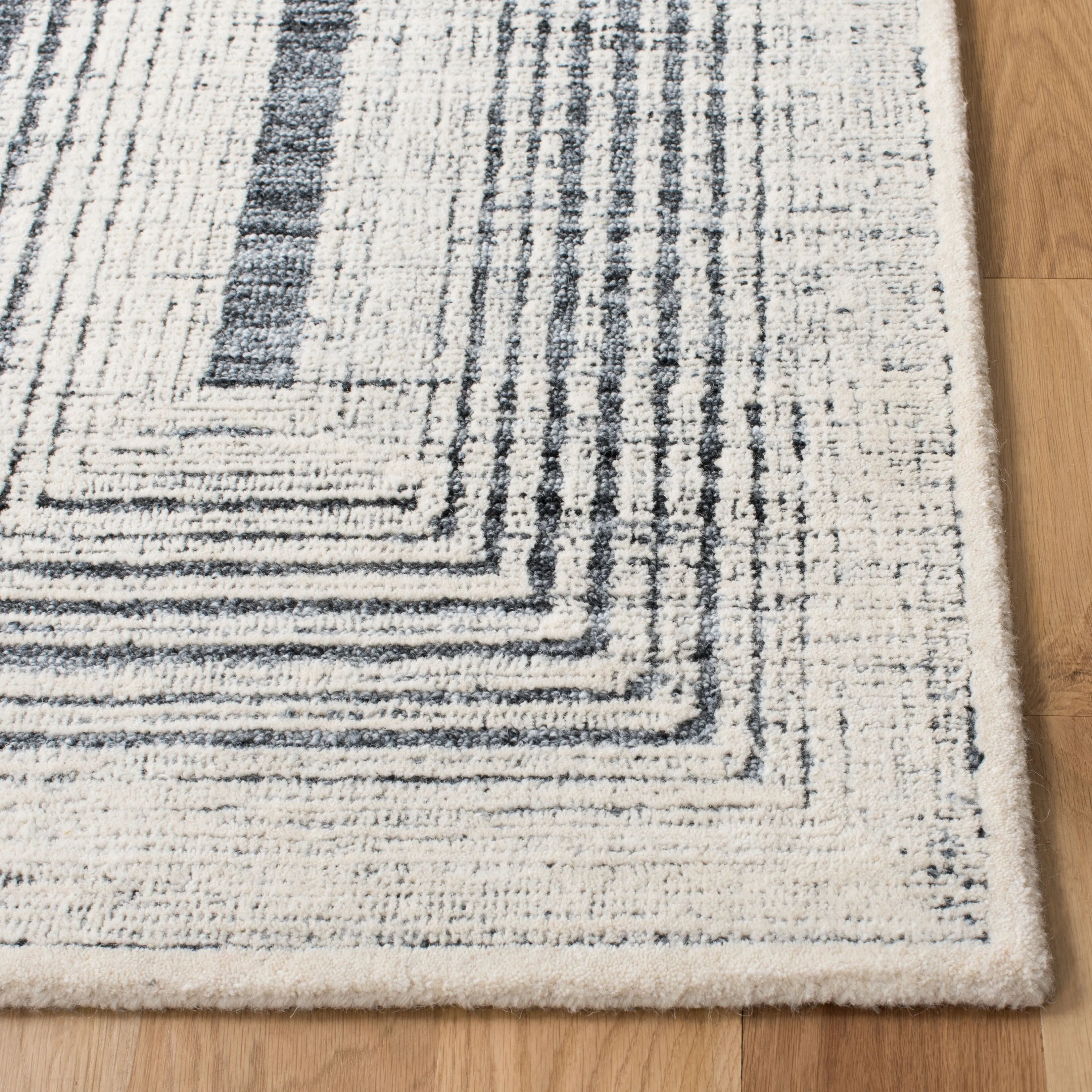 SAFAVIEH Handmade Metro Joele Modern Wool Rug