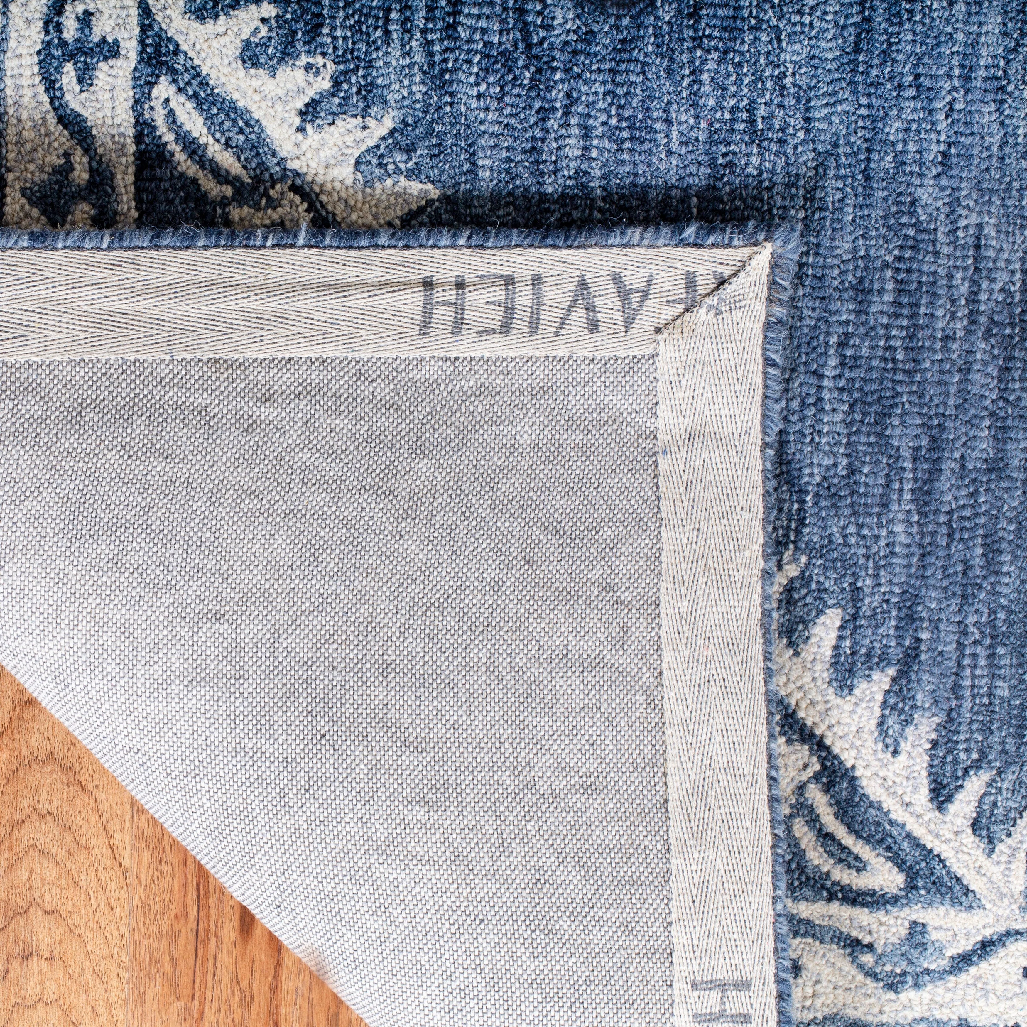 SAFAVIEH Handmade Micro-Loop Adje Wool Rug