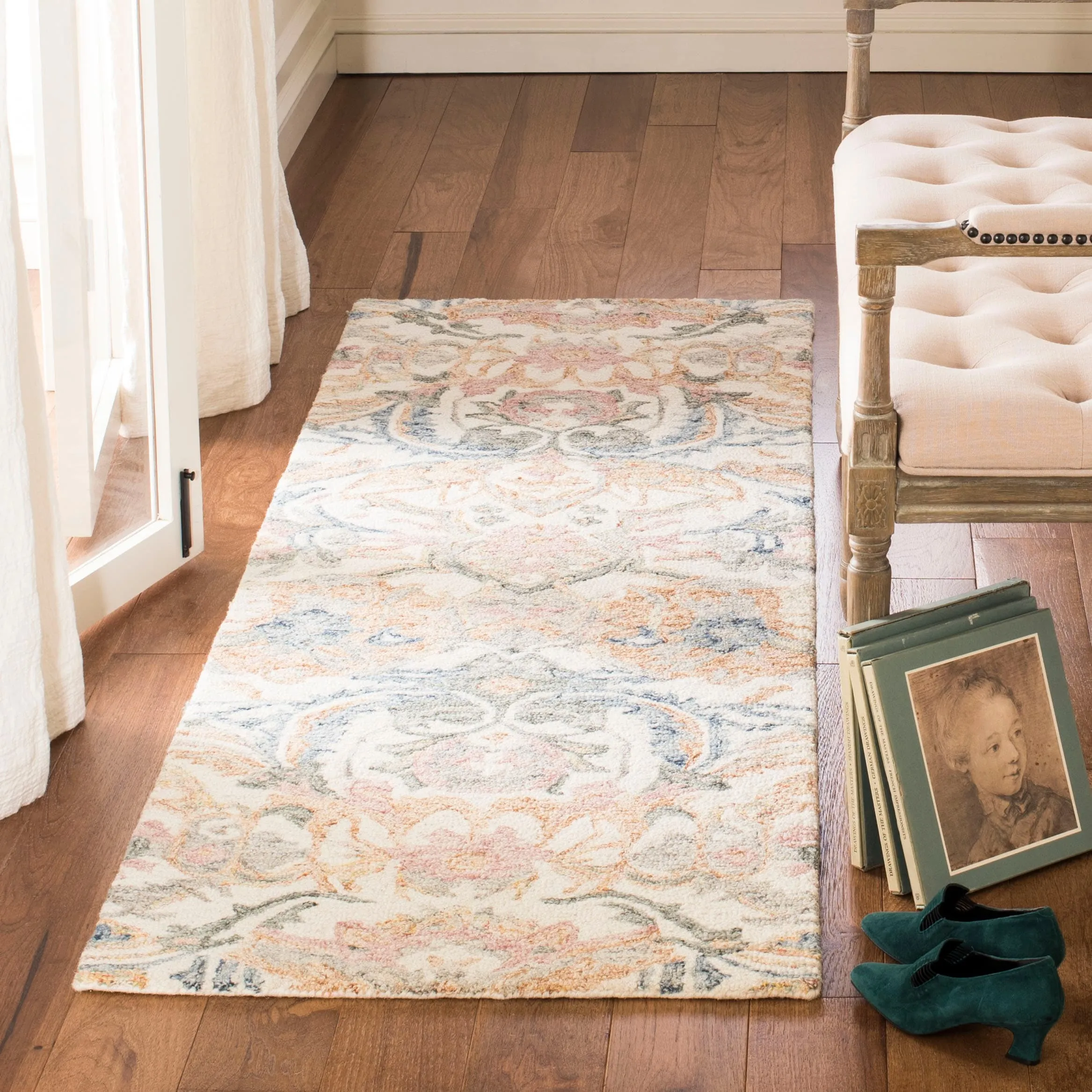 SAFAVIEH Handmade Micro-Loop Synnove Wool Rug